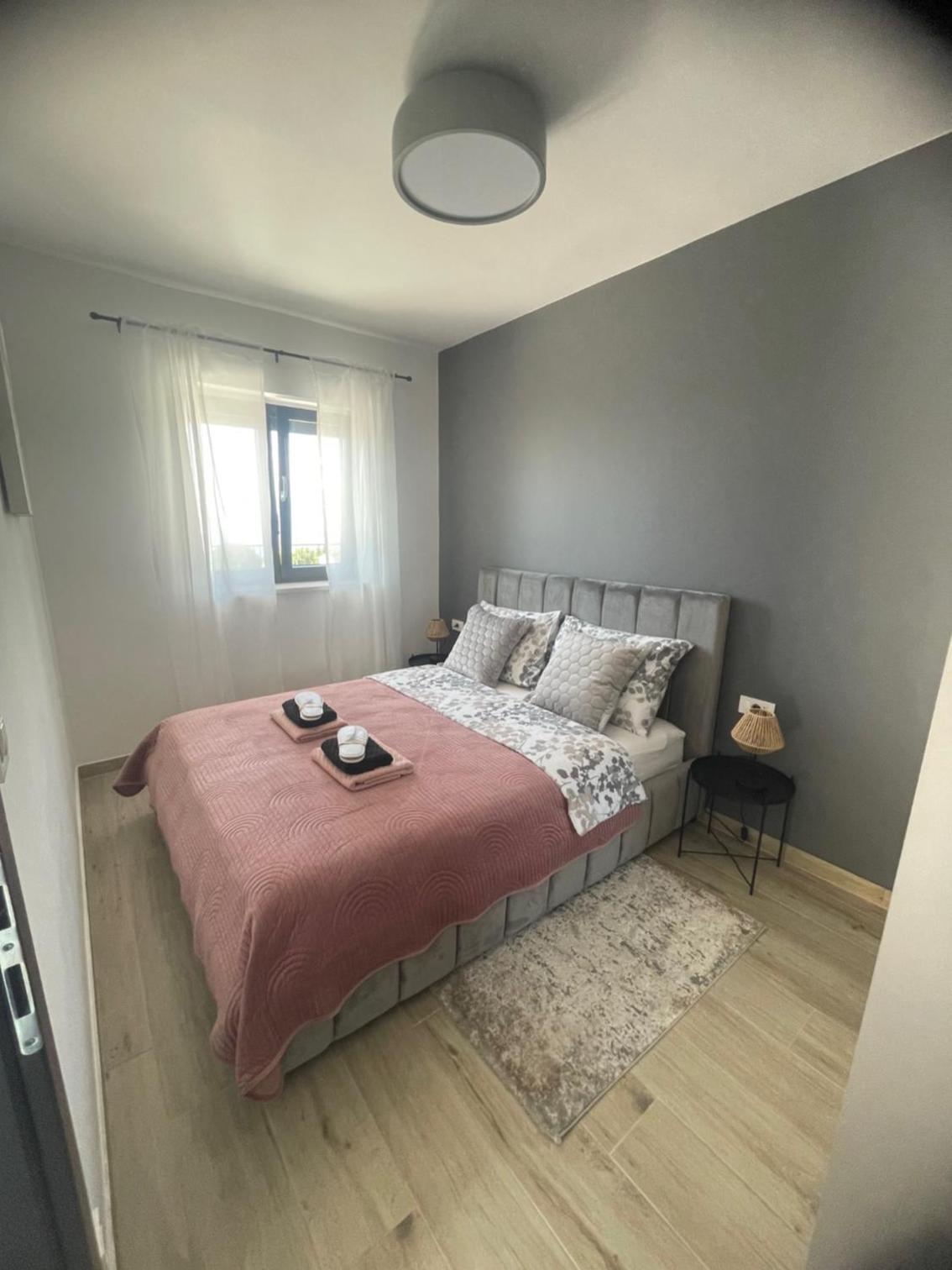 Two-Bedroom Apartment photo 2