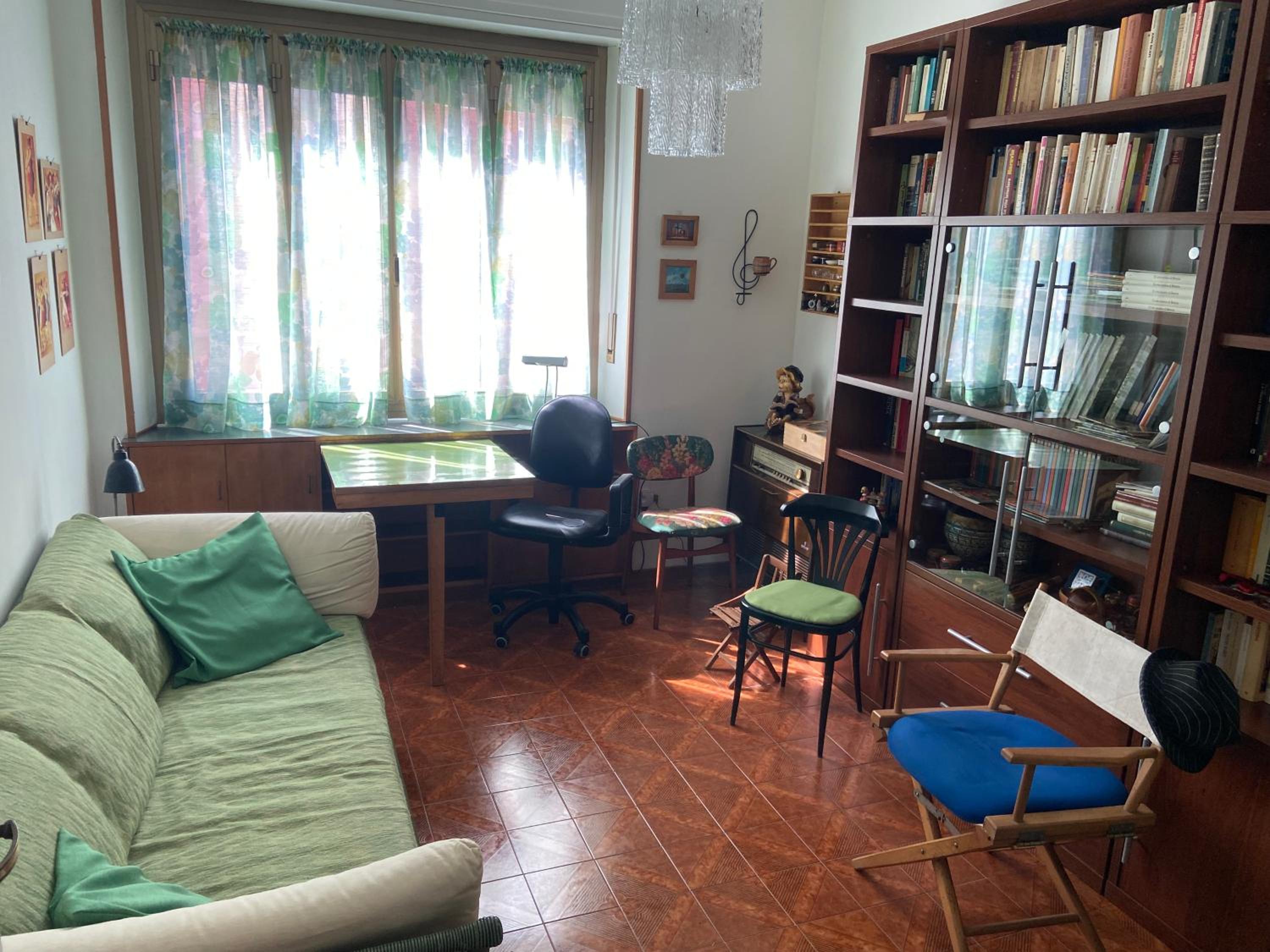 Three-Bedroom Standard Apartment photo 3