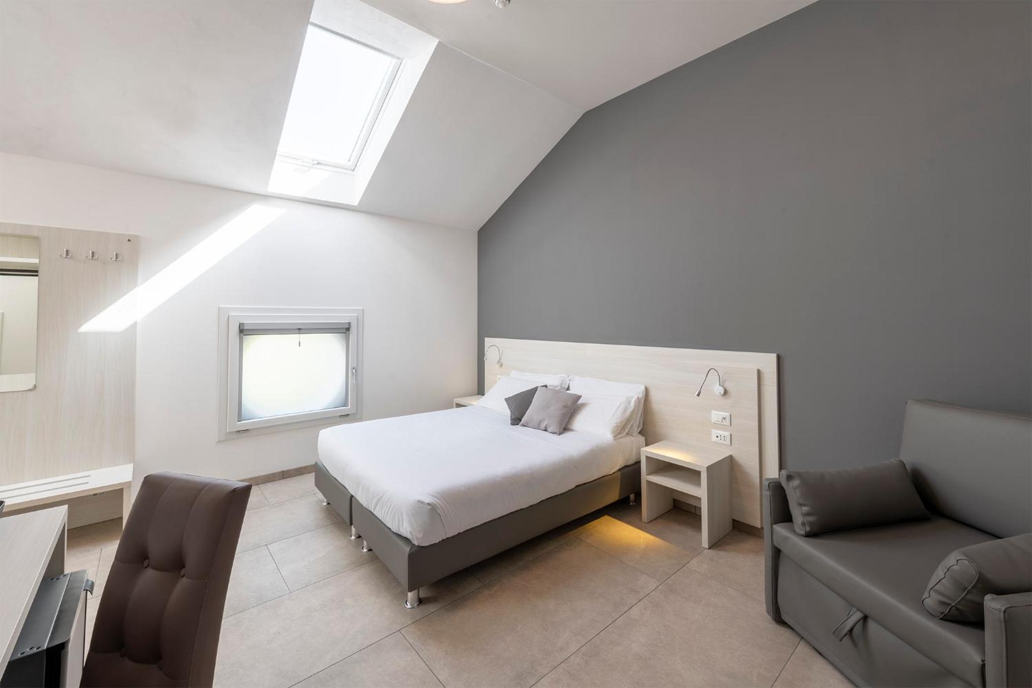Deluxe Double Room - Photo 6