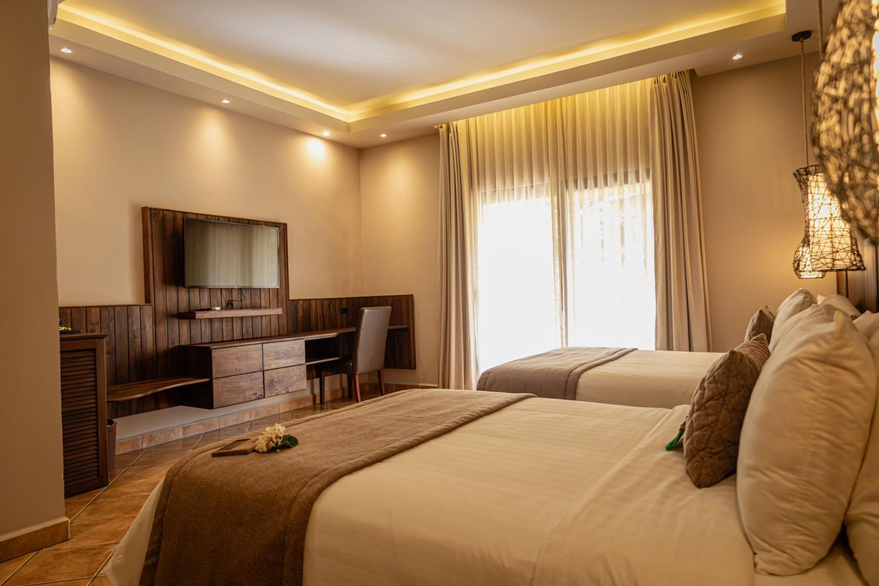 Deluxe Double Room photo 3