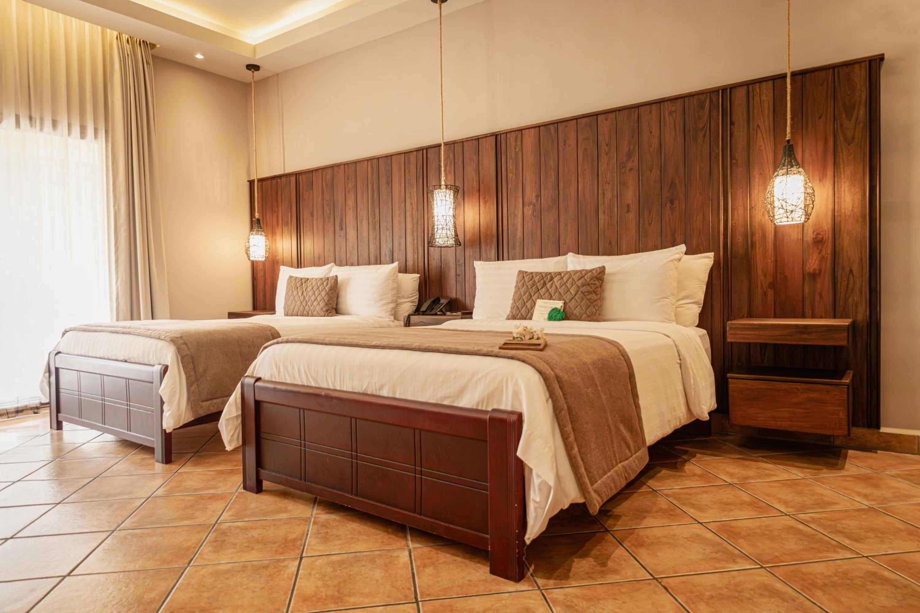 Deluxe Double Room photo 2
