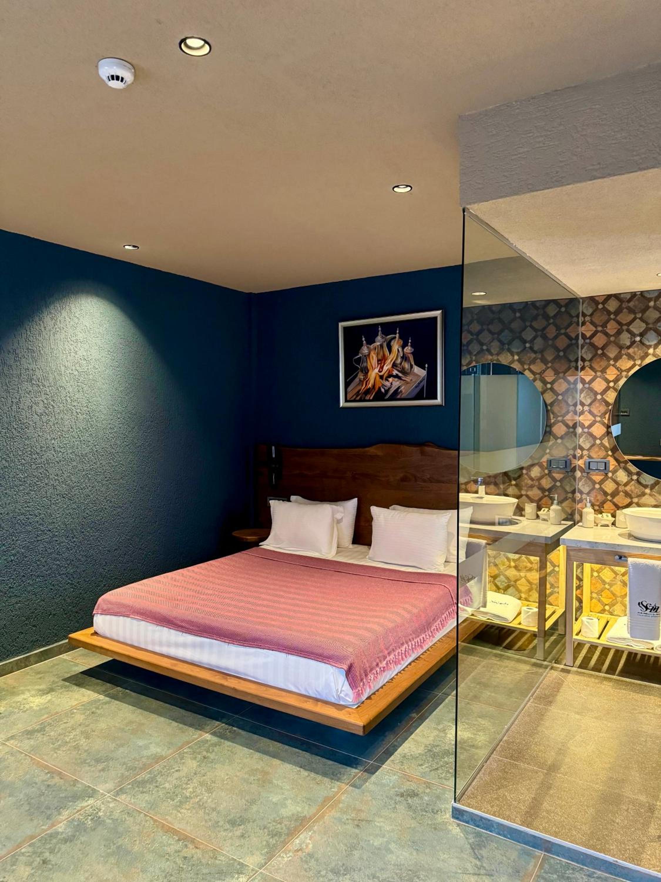 Superior Double Room - Photo 1