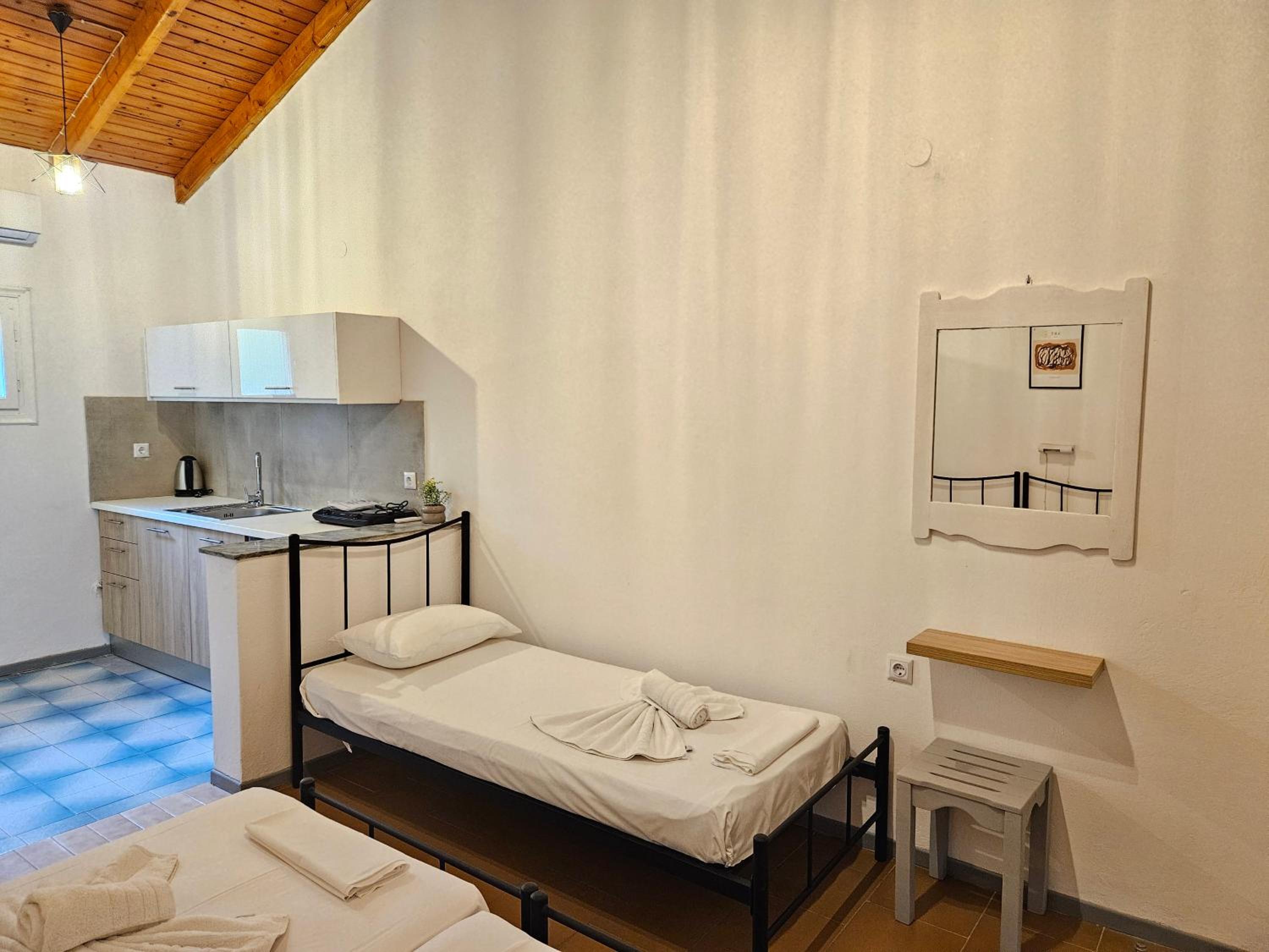 Apartment with View and Balcony photo 2