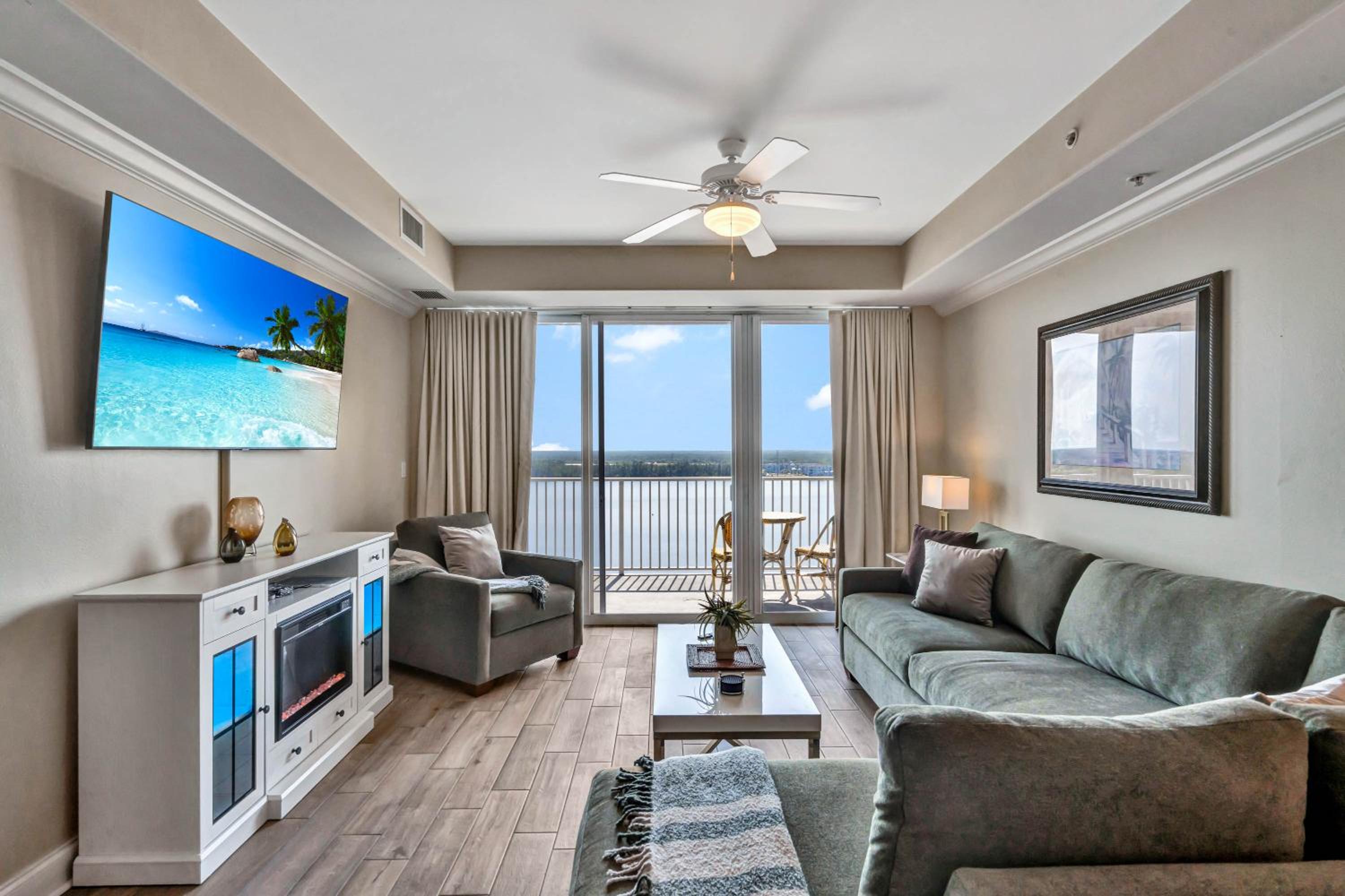 Two-Bedroom Apartment with Lake View