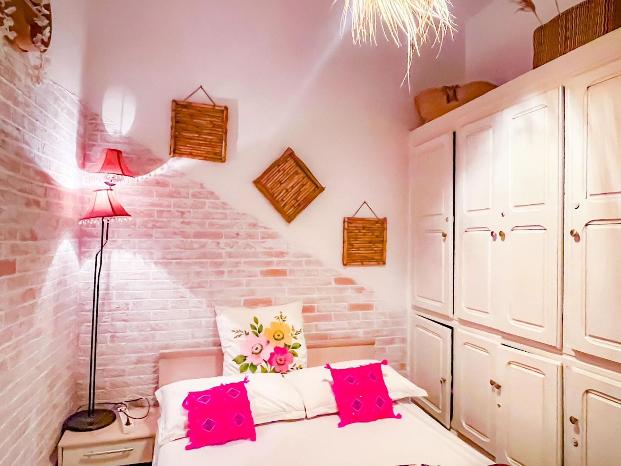 Budget Double Room photo 2