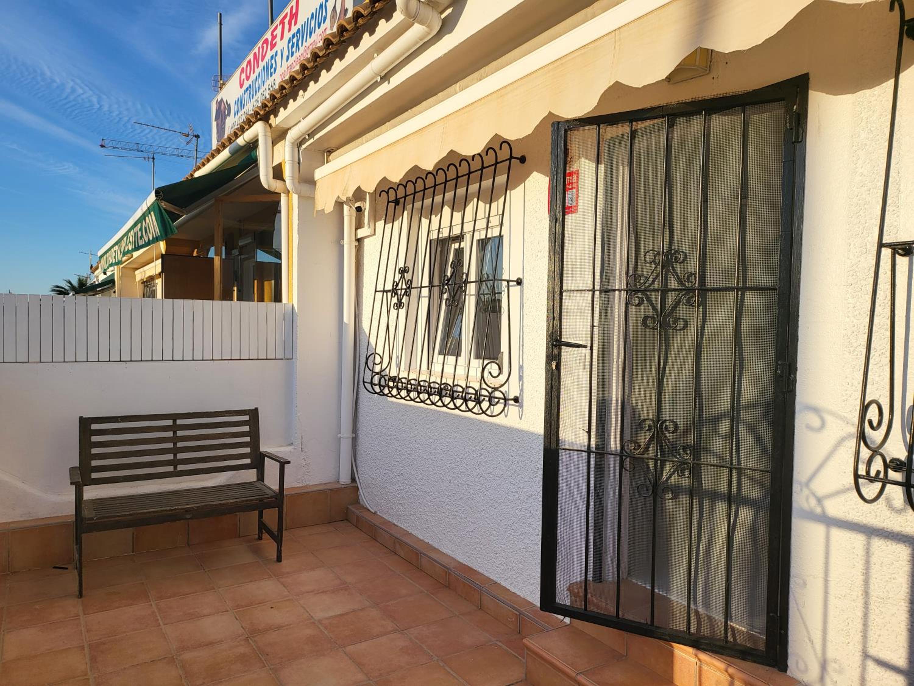 Villa photo 3