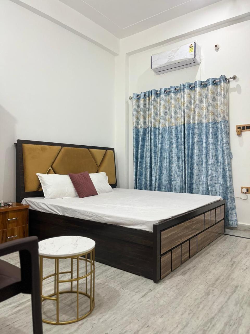 Deluxe Double Room with Extra Bed photo 1