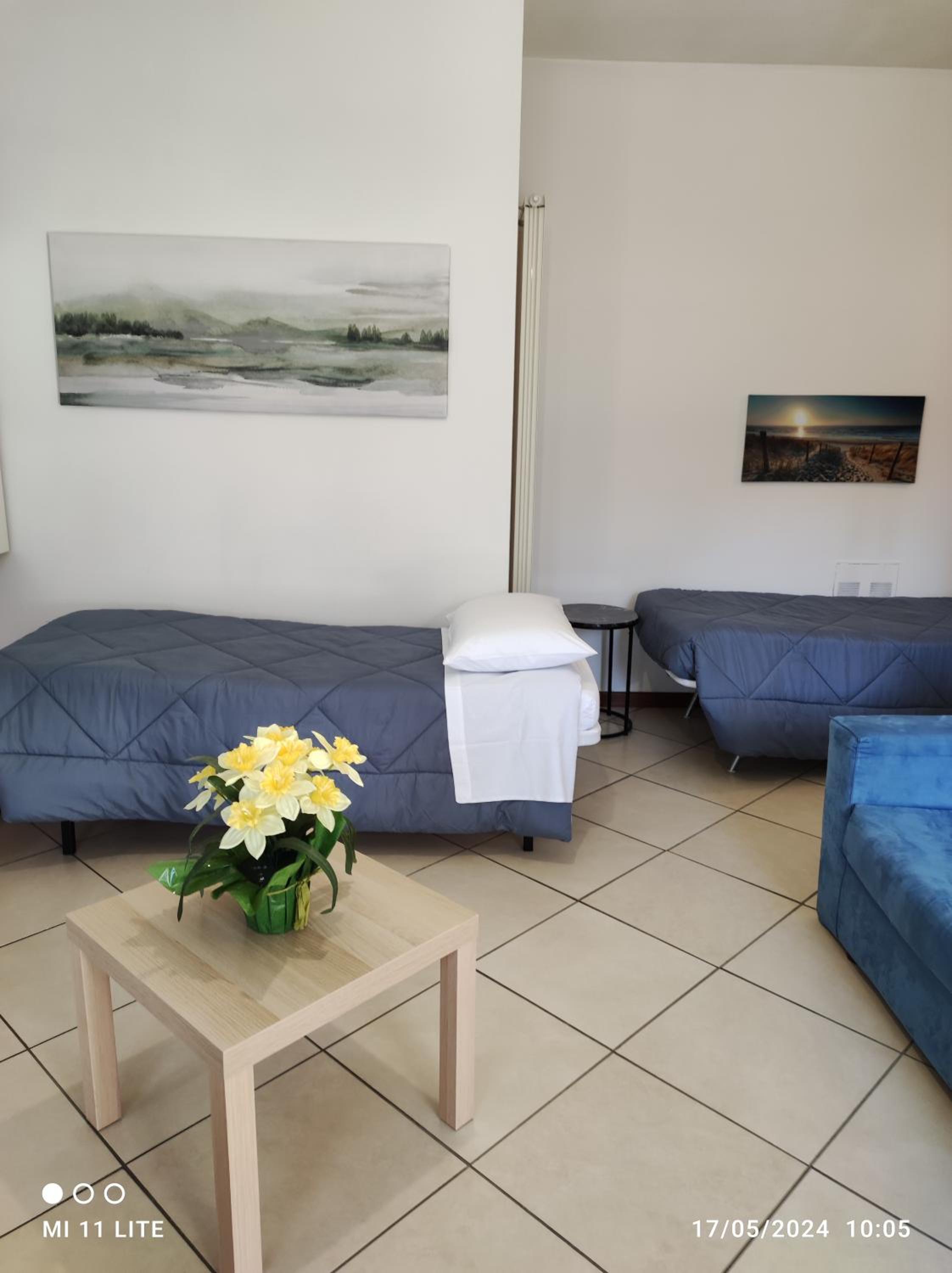 One-Bedroom Apartment - Photo 10