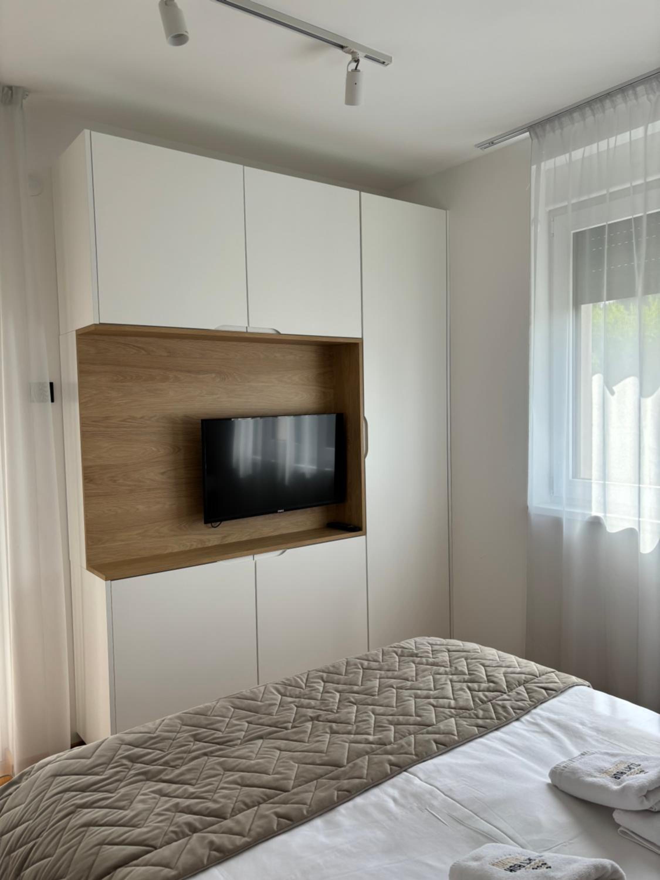 Deluxe Apartment photo 3