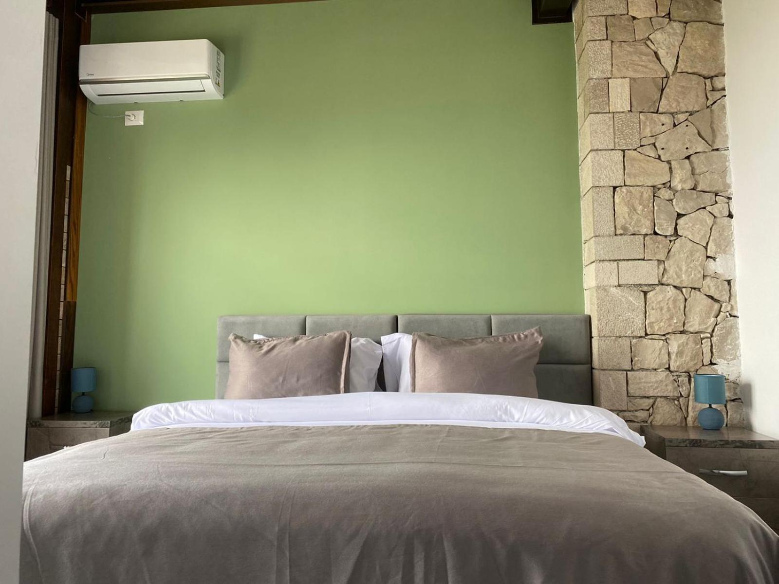 Deluxe Double or Twin Room with Balcony photo 3