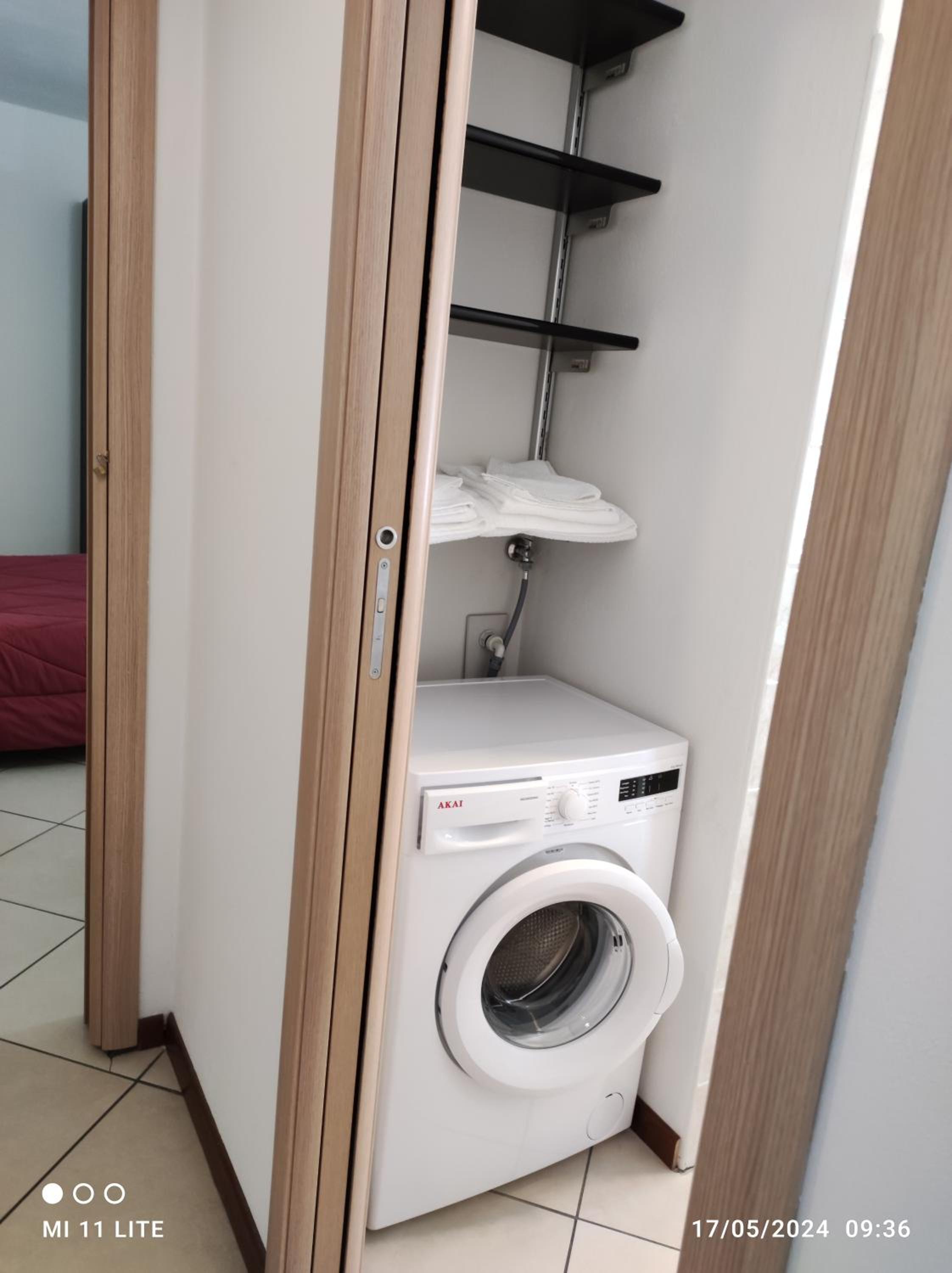 One-Bedroom Apartment - Photo 33