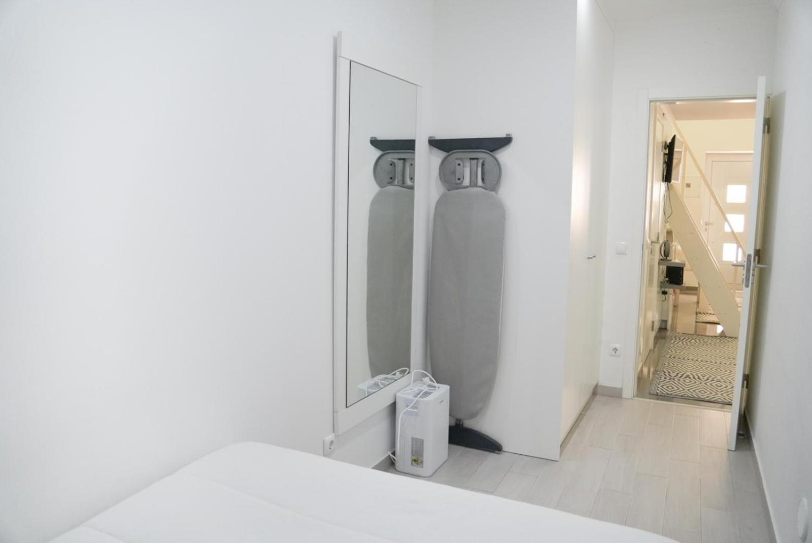 Three-Bedroom Apartment - Photo 17