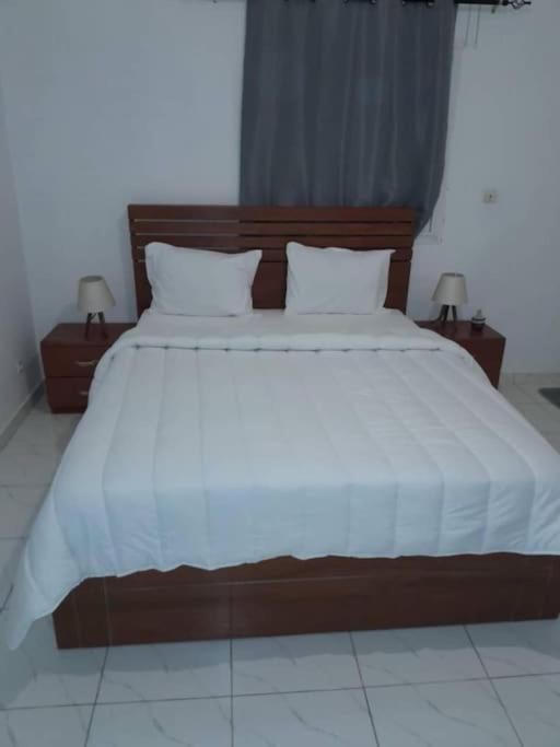 Four-Bedroom House photo 1