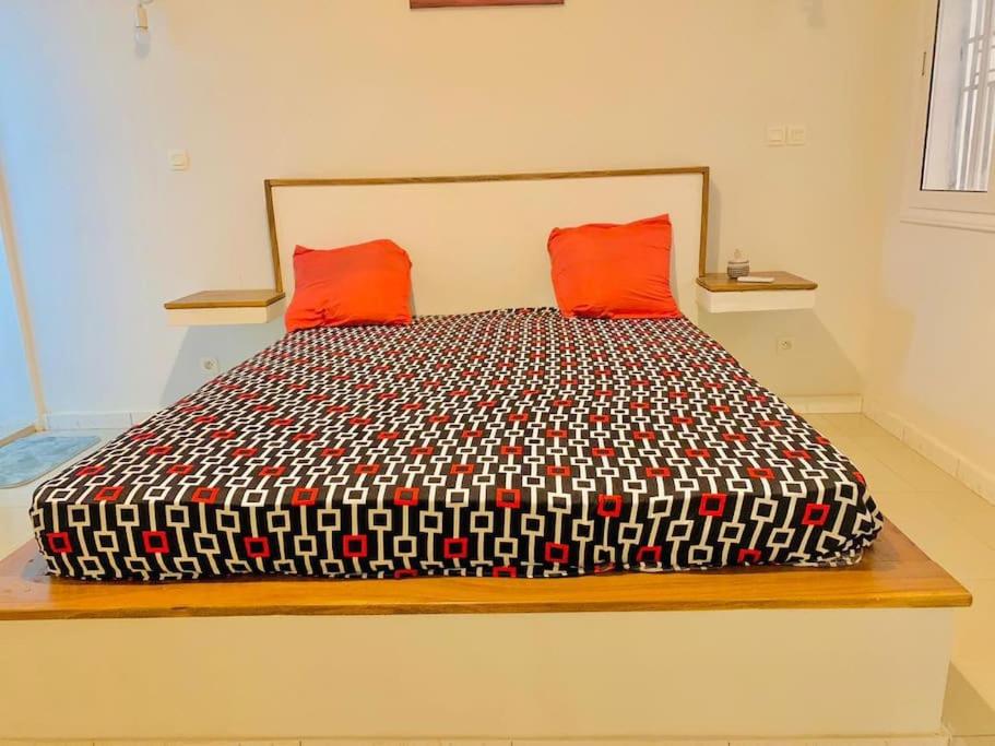 Four-Bedroom House photo 2