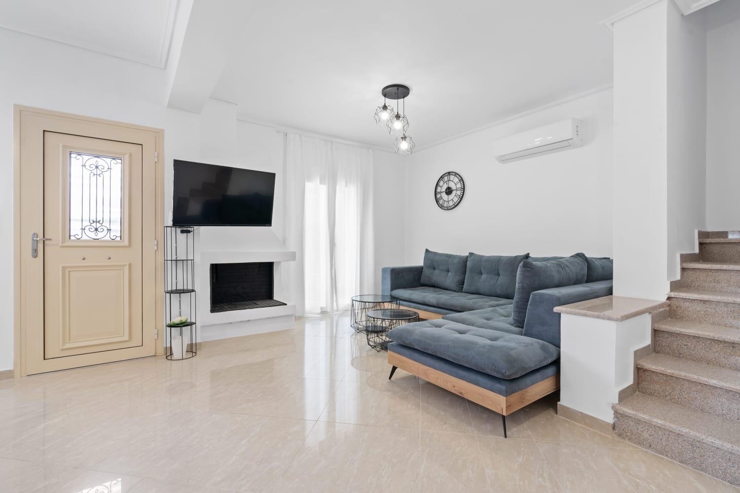 Three-Bedroom Villa photo 1