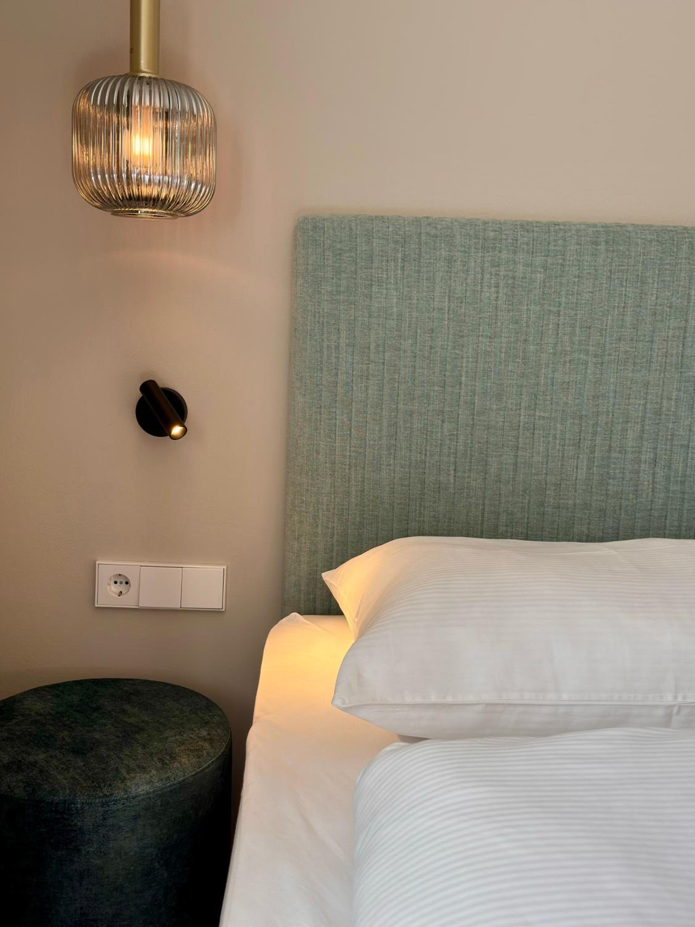 Deluxe Double Room with Balcony - Photo 1