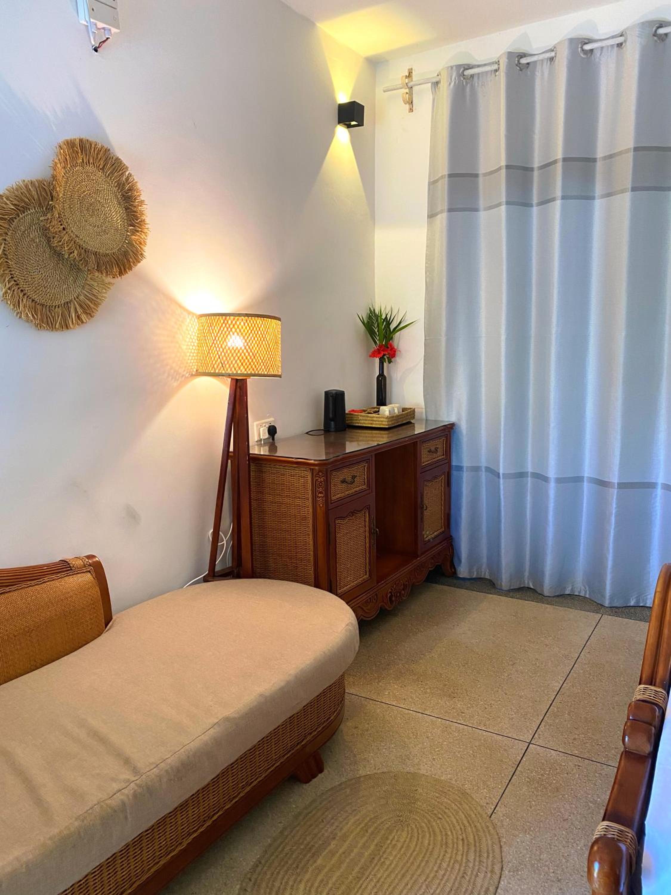 Deluxe Double Room with Sea View photo 1