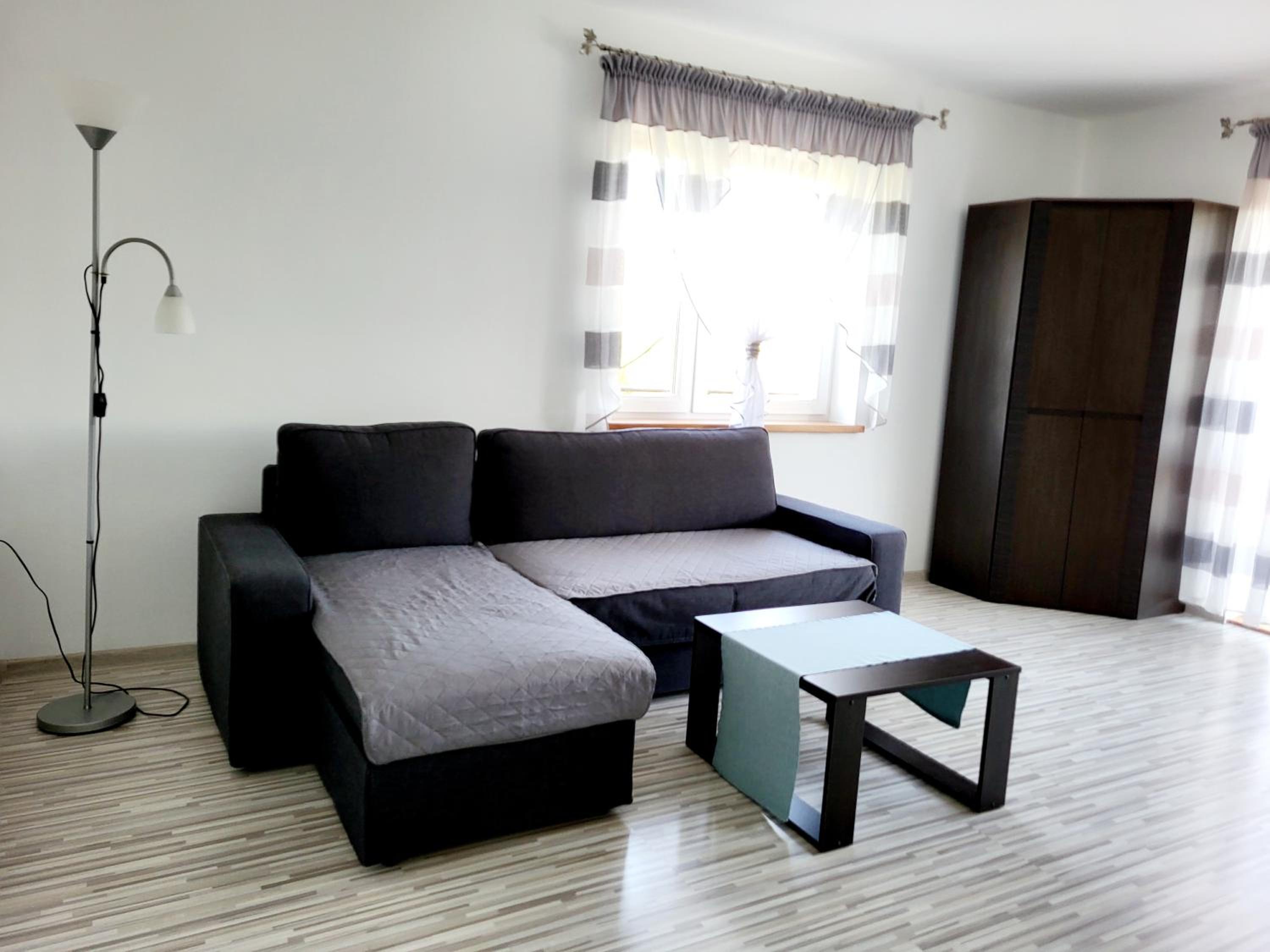 Apartment photo 2