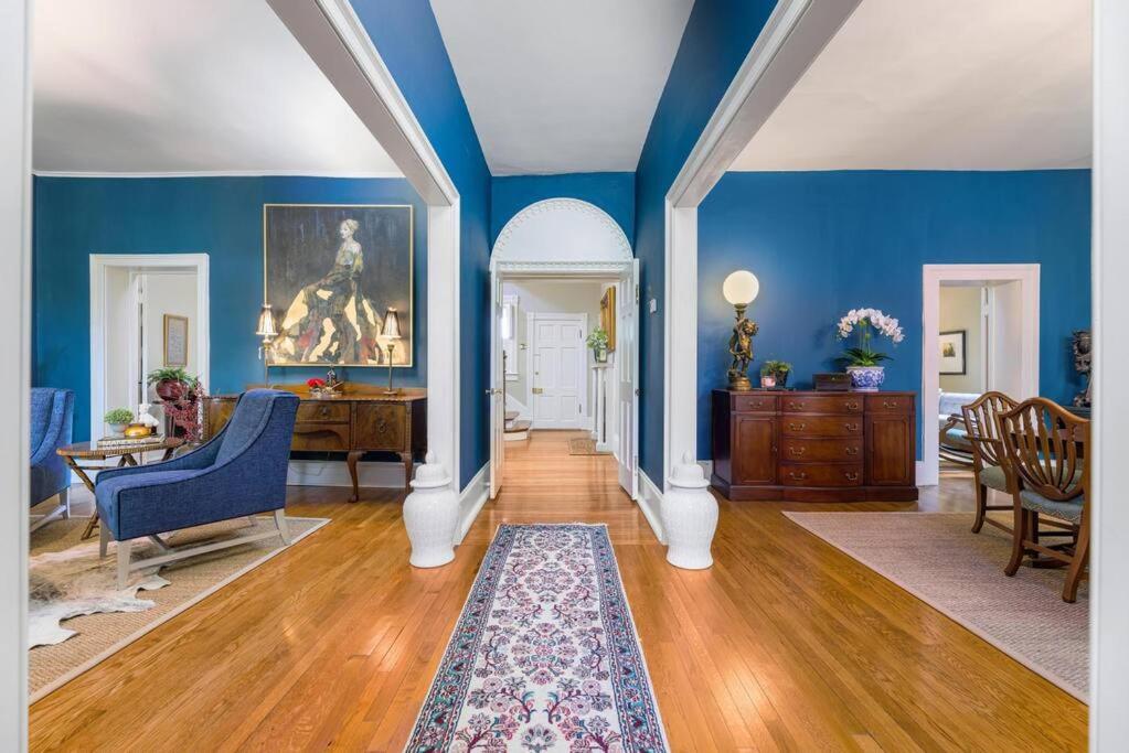 Villa photo 1