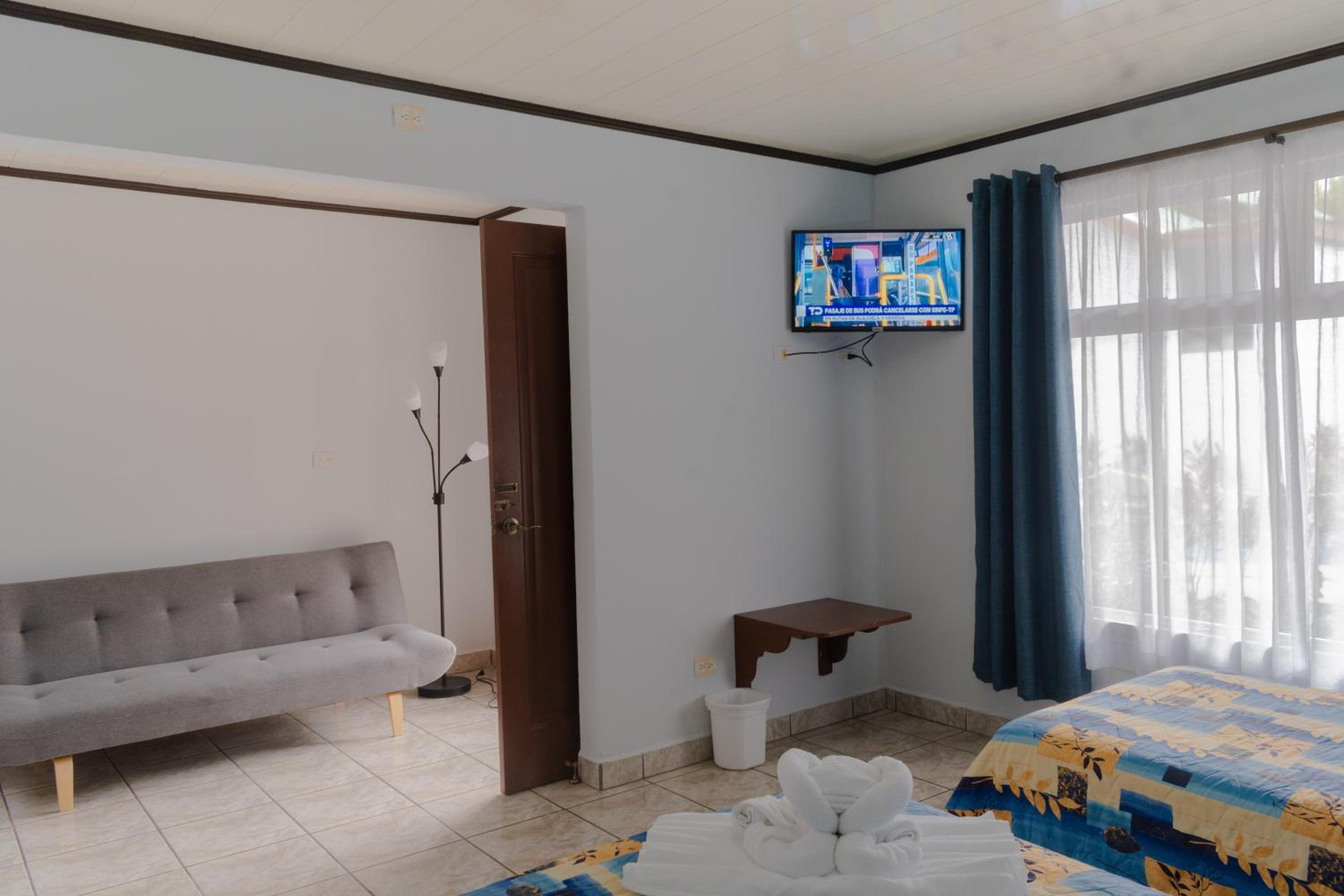 Double Room with Garden View photo 2