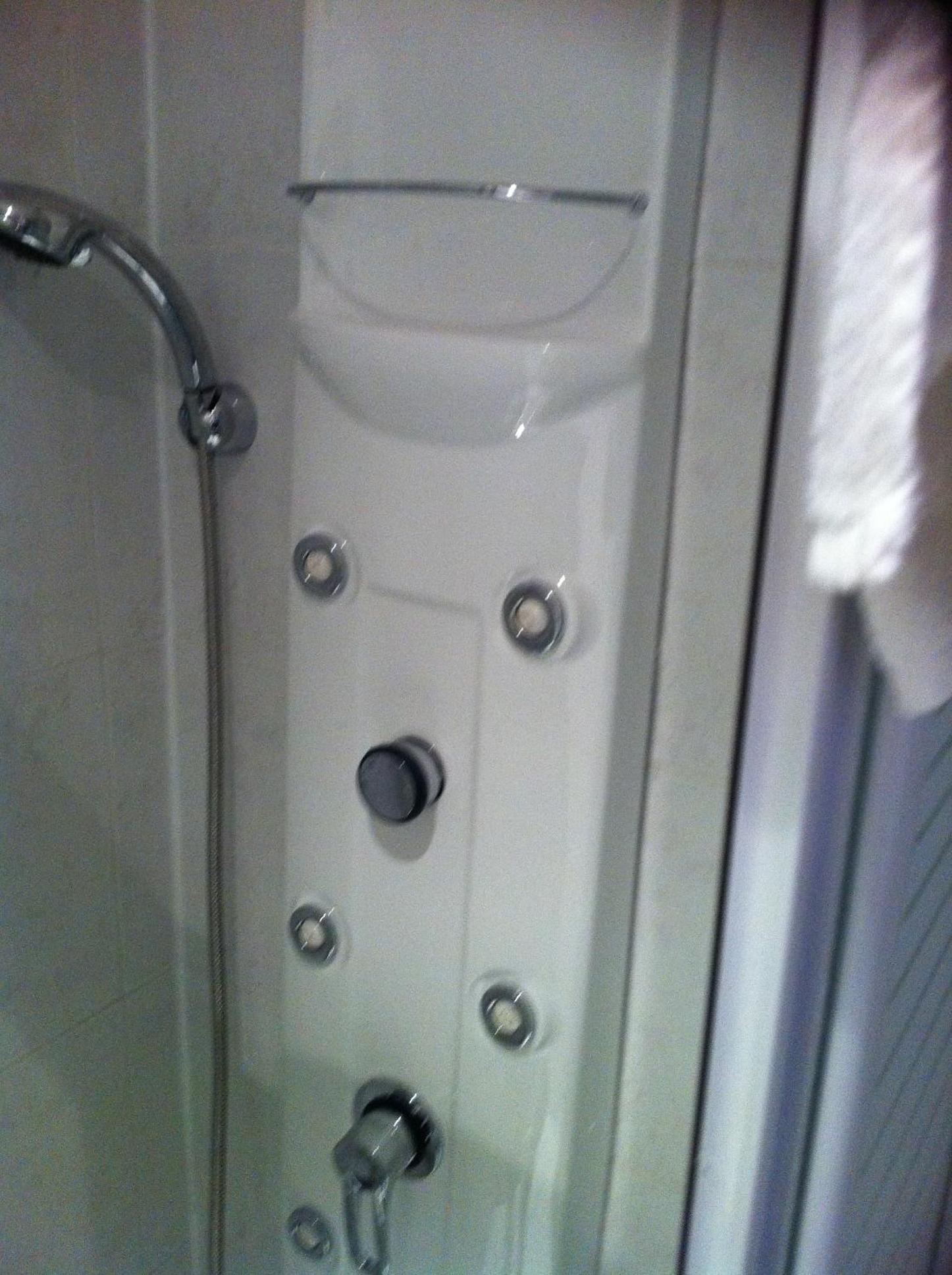Double Room with Private Bathroom - Photo 3