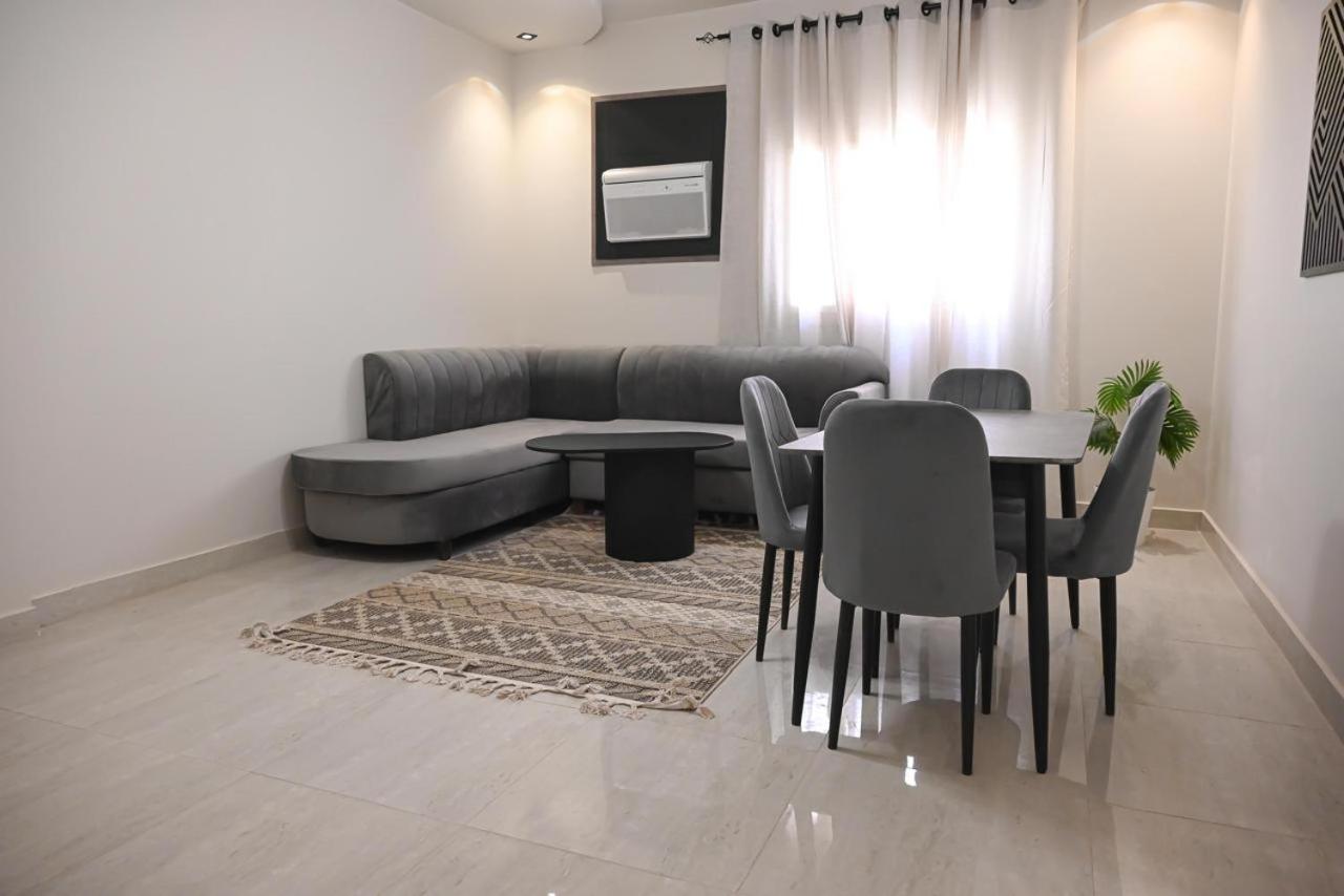 Apartment photo 3
