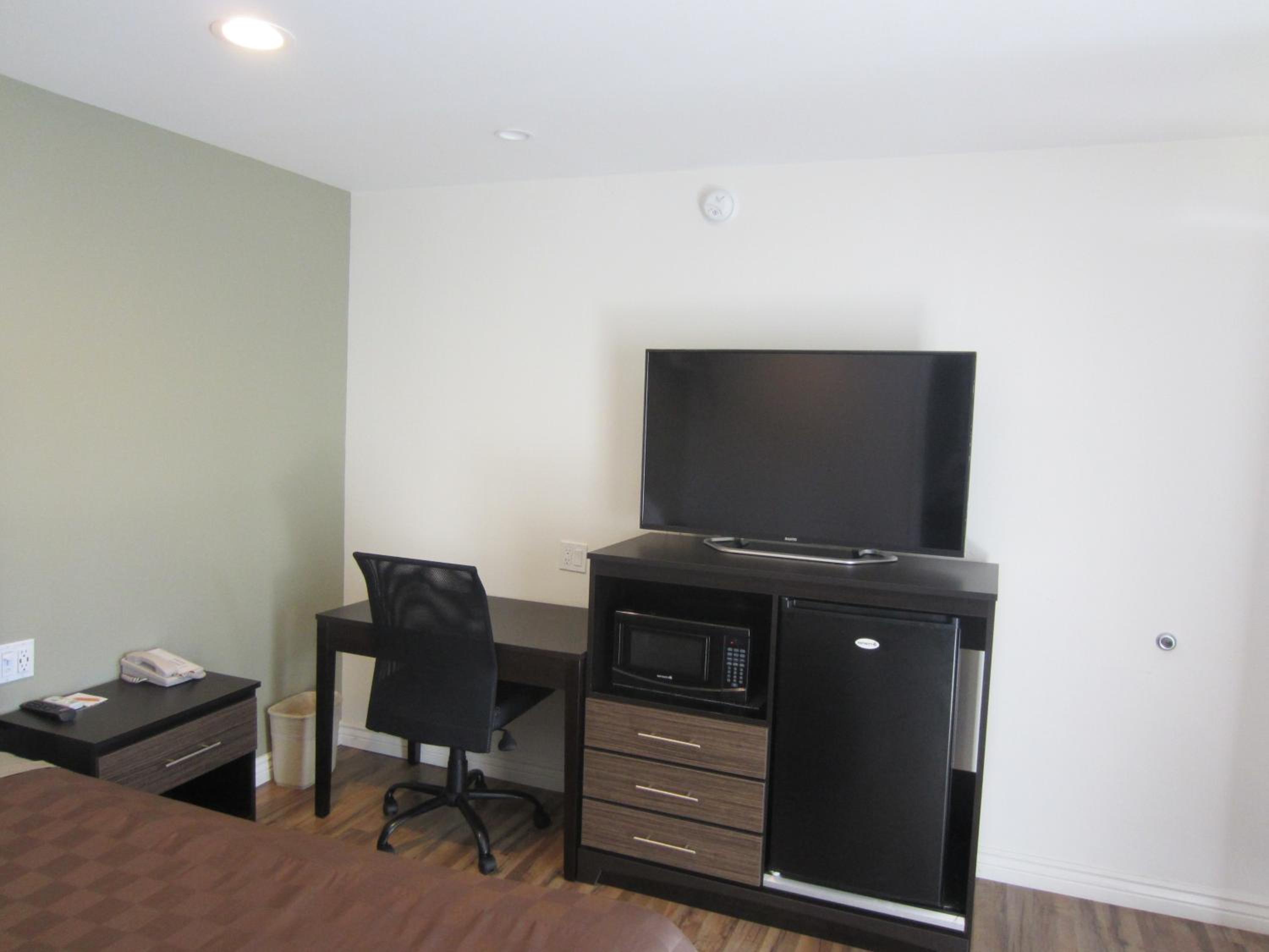 Double Room with Two Double Beds photo 3
