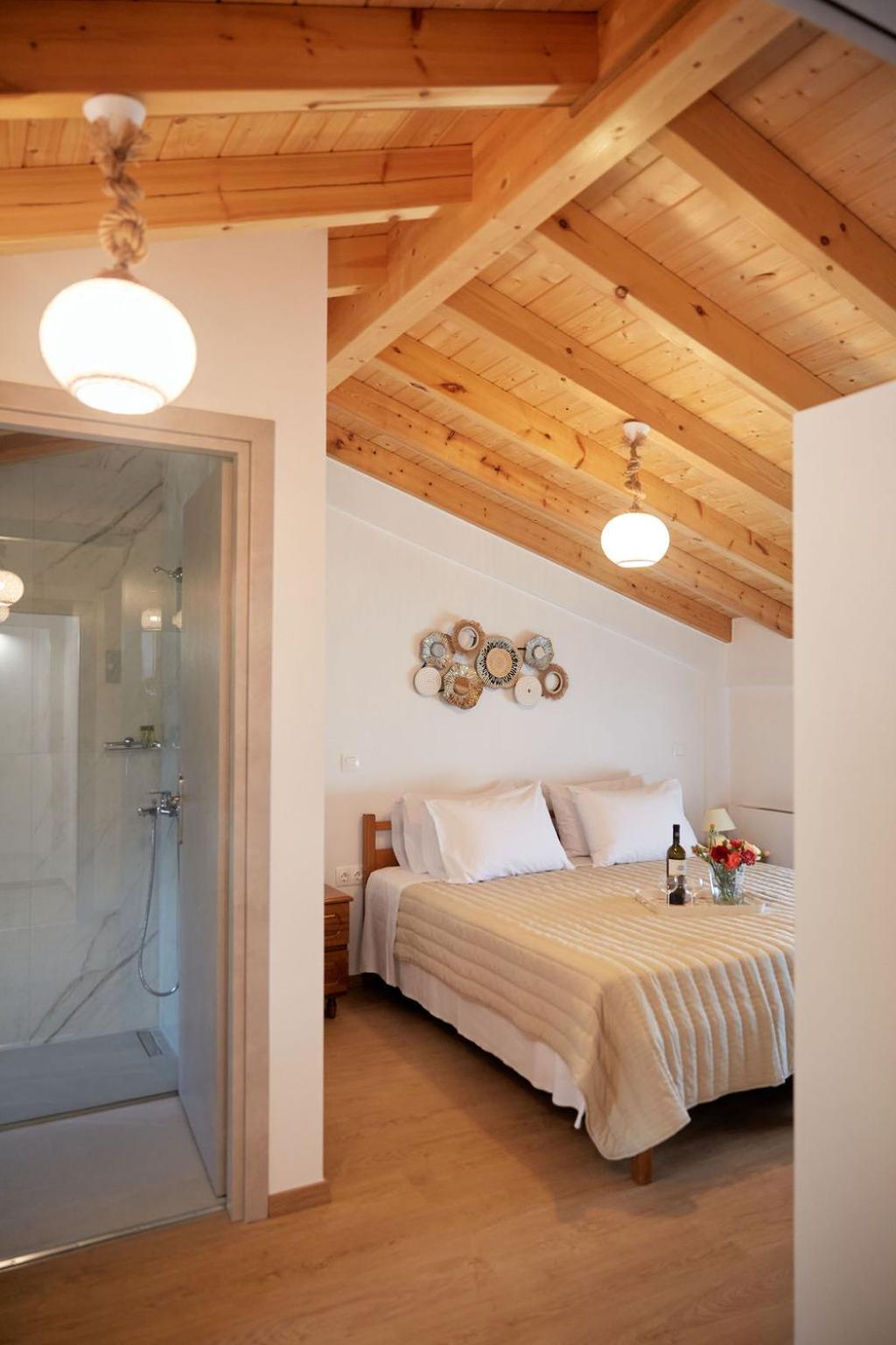 Double Room with Sea View photo 2