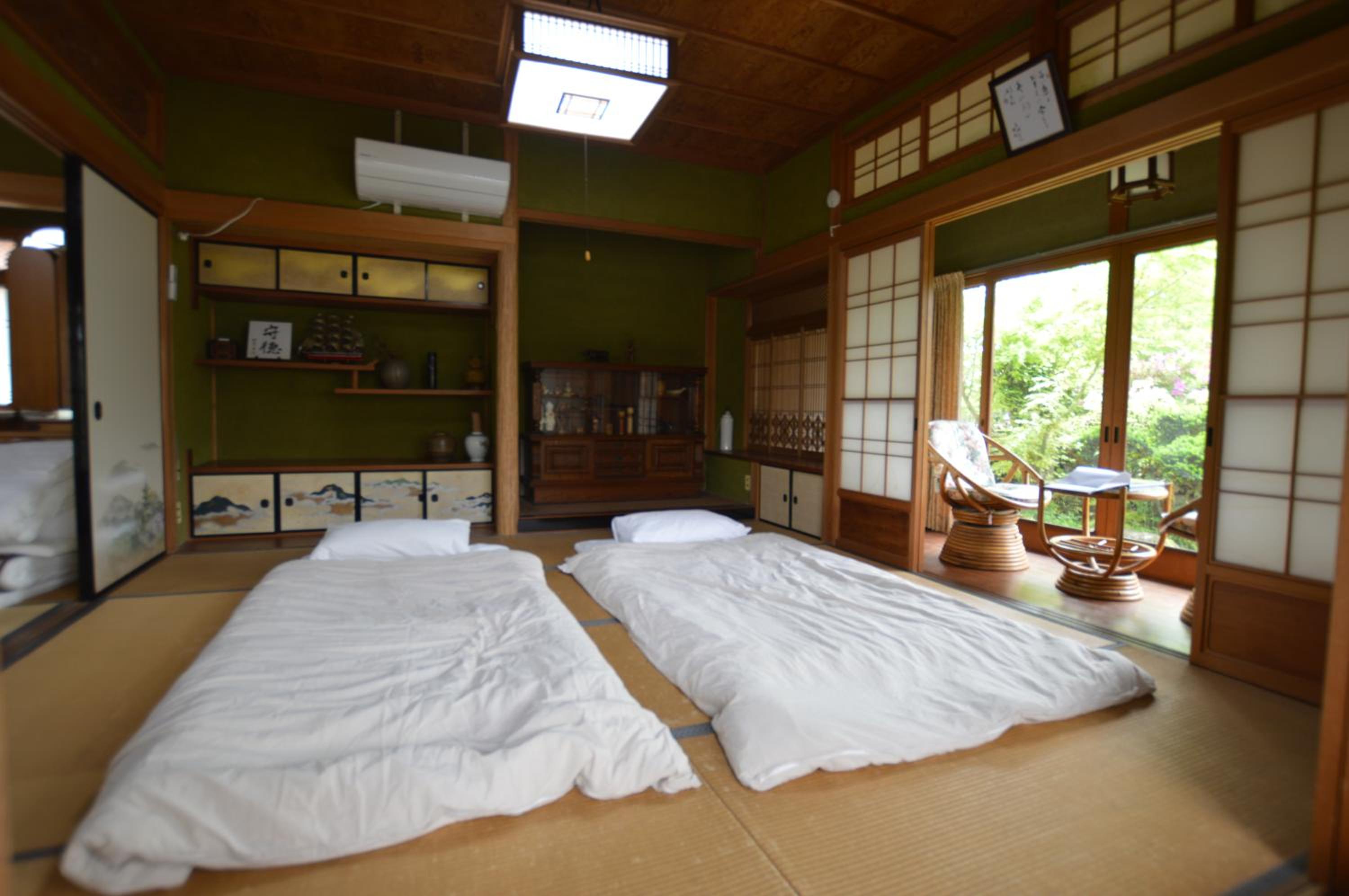 Family Room - Photo 9