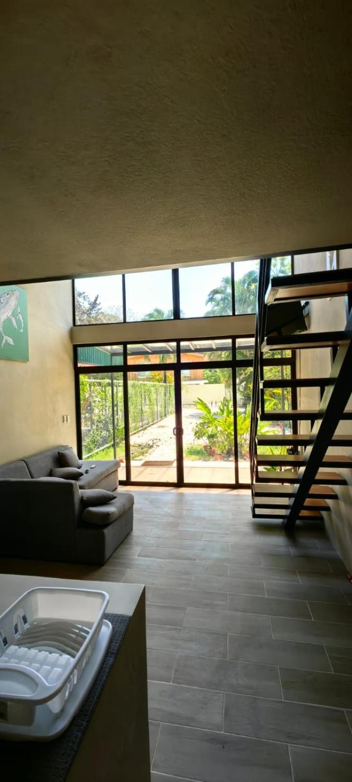 One-Bedroom House photo 3