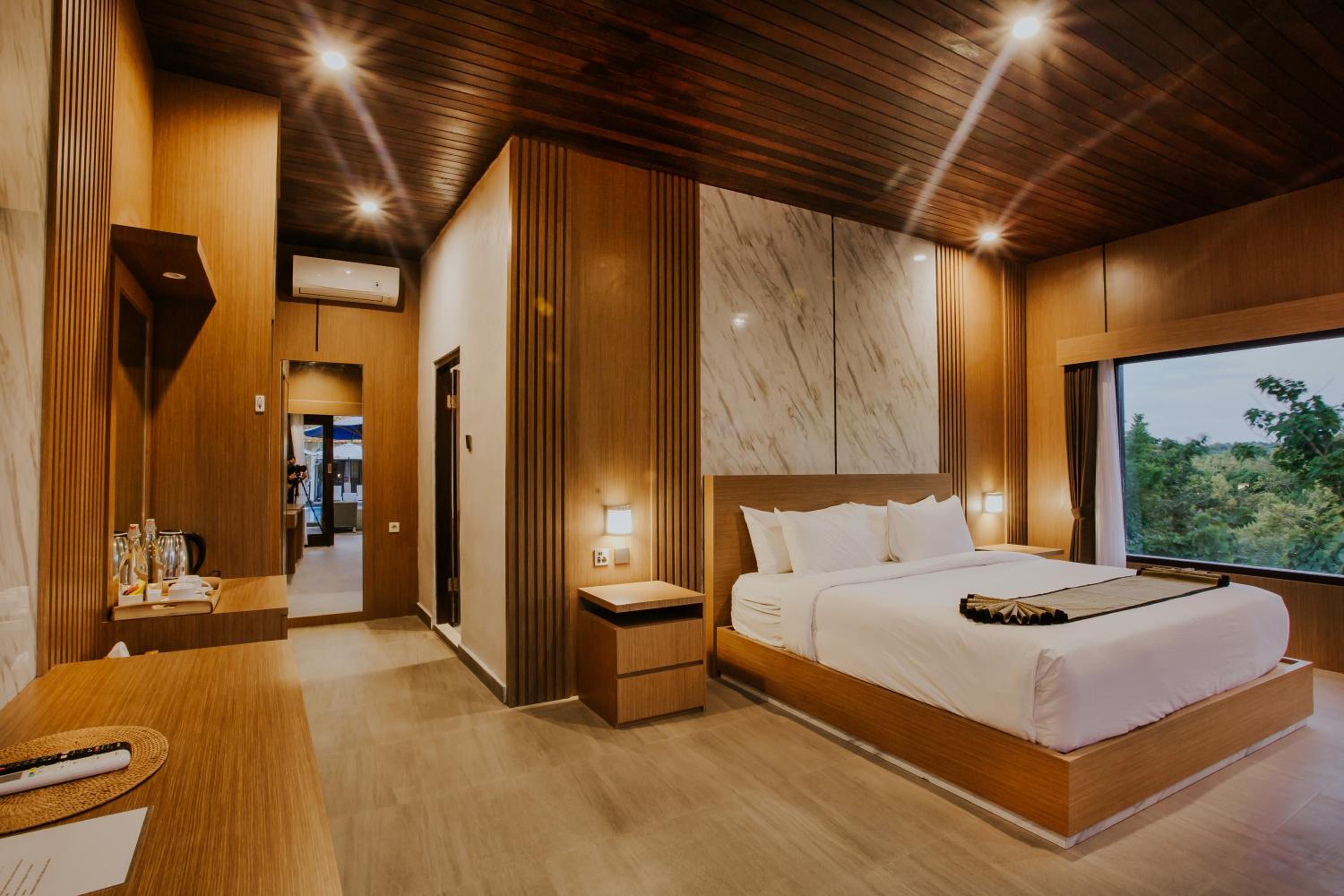 Suite with Mountain View - Photo 1