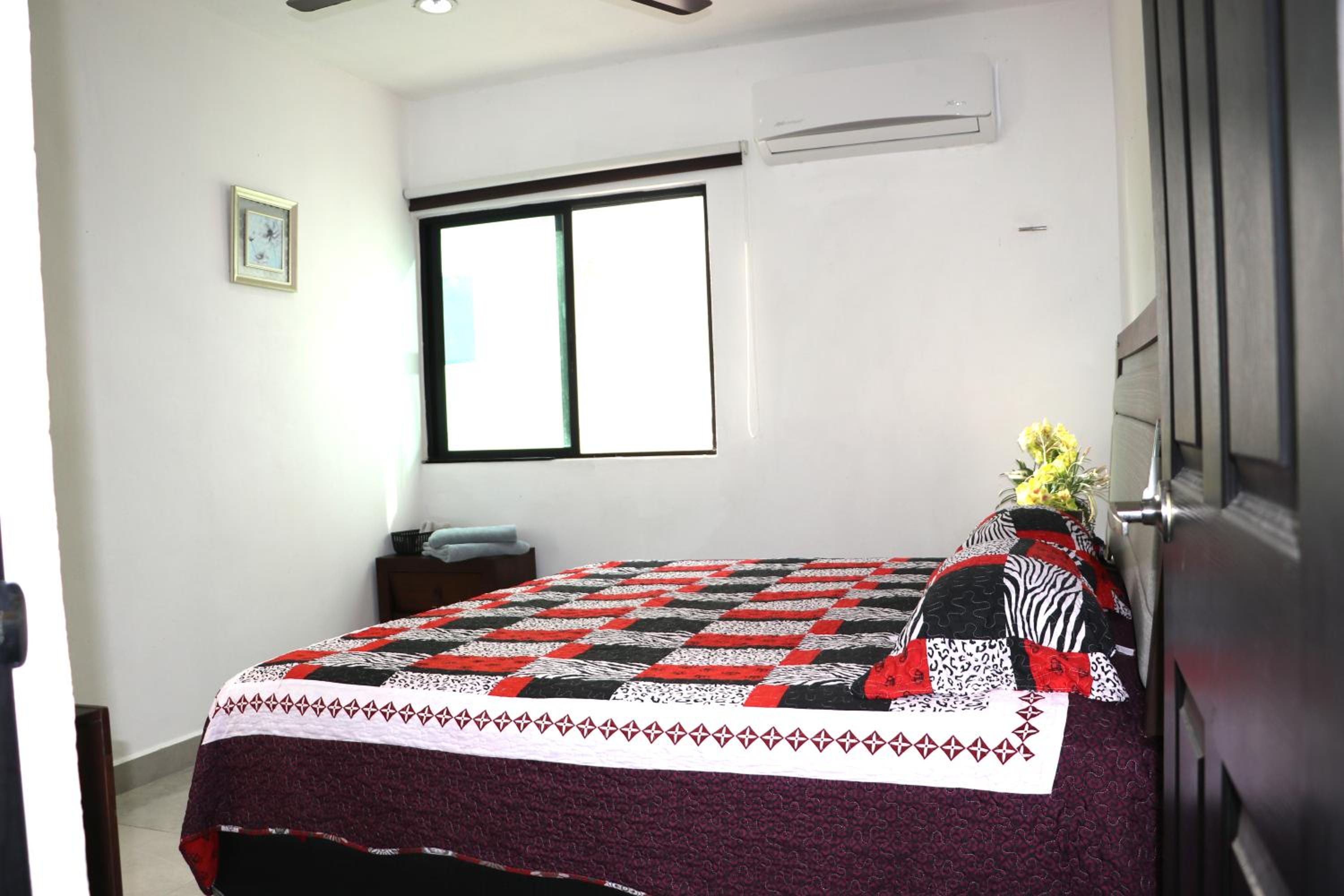 Two-Bedroom Apartment - Photo 27