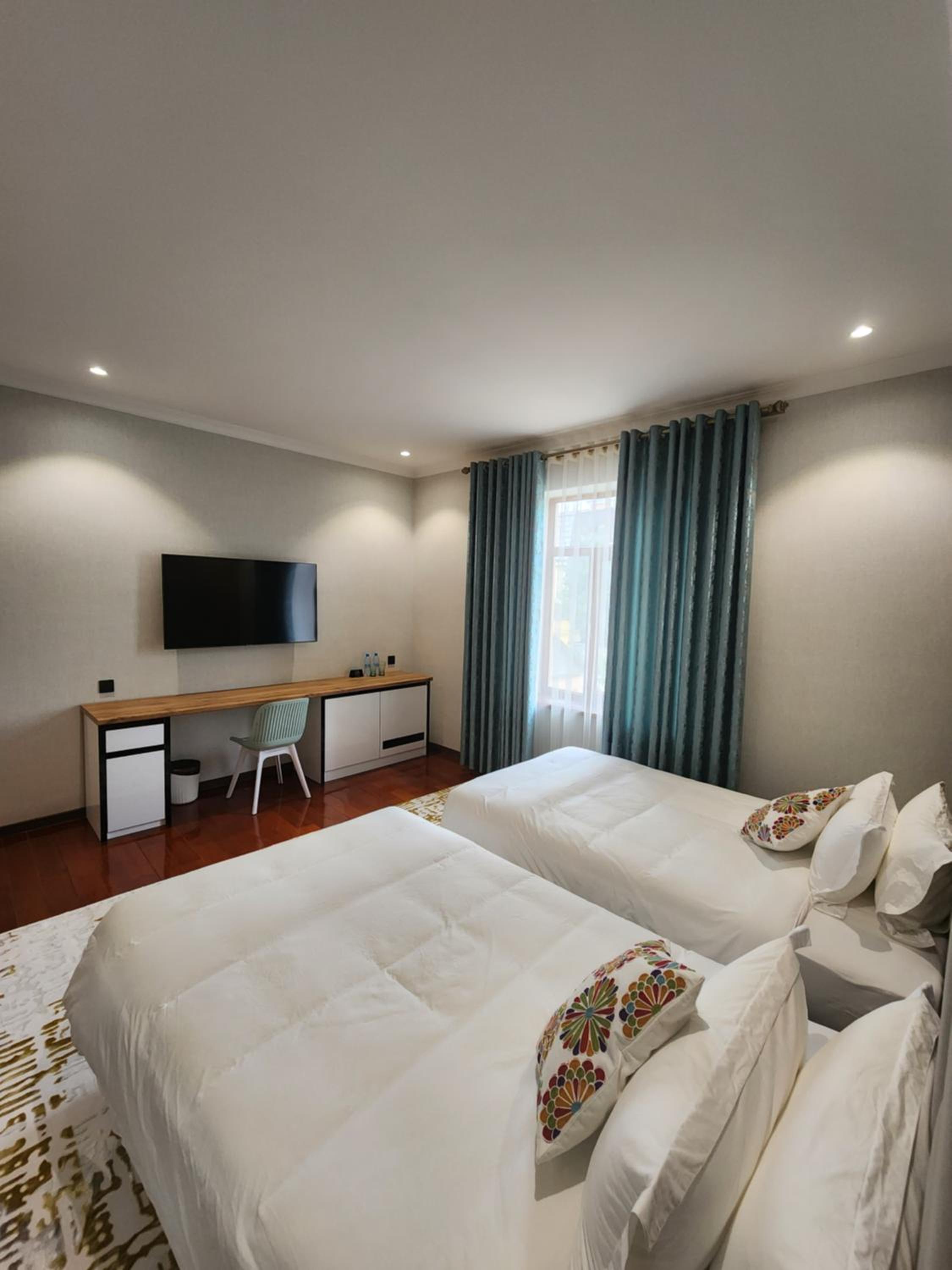 Standard Twin Room photo 3