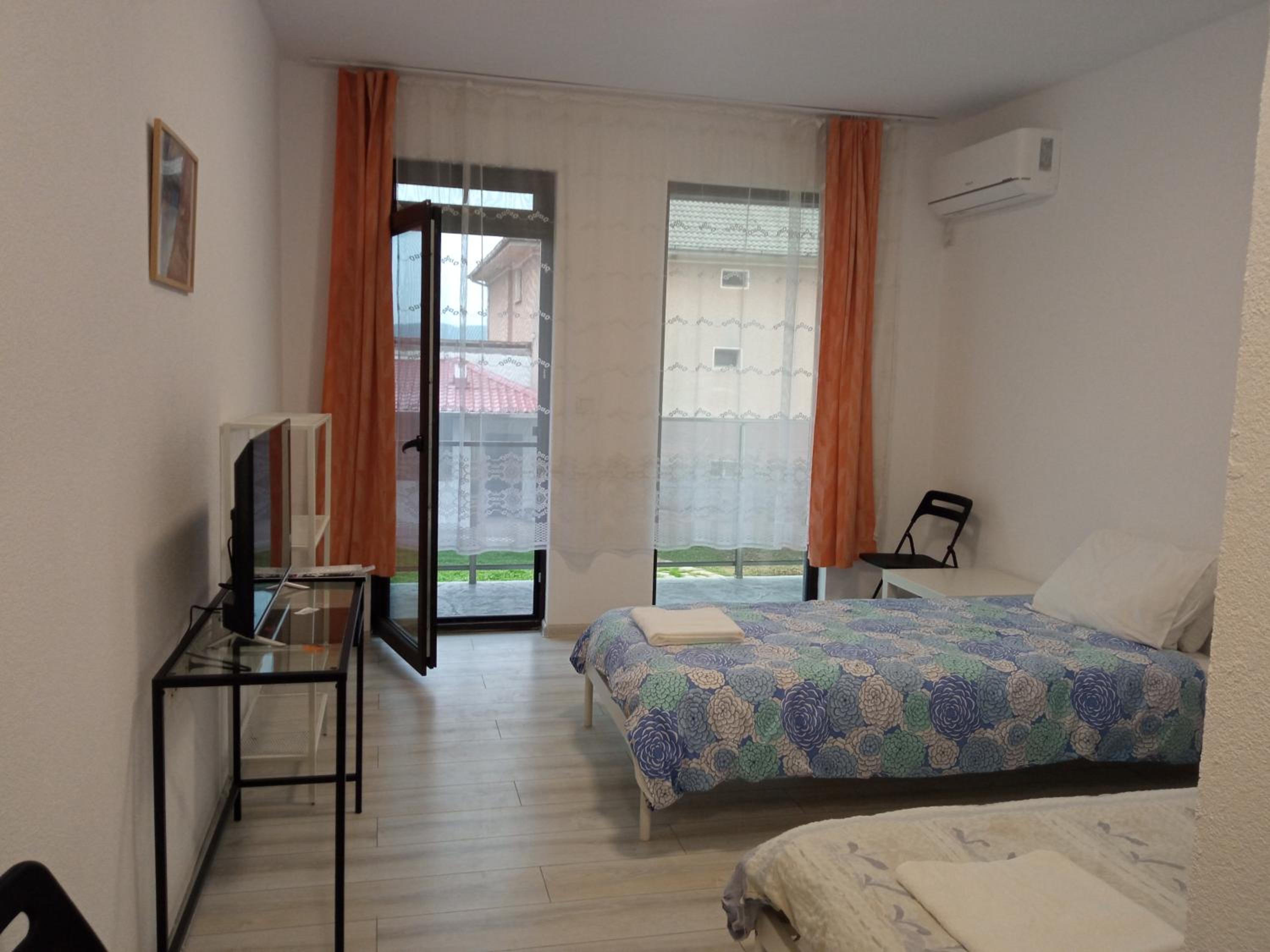 Twin Room with Balcony photo 1