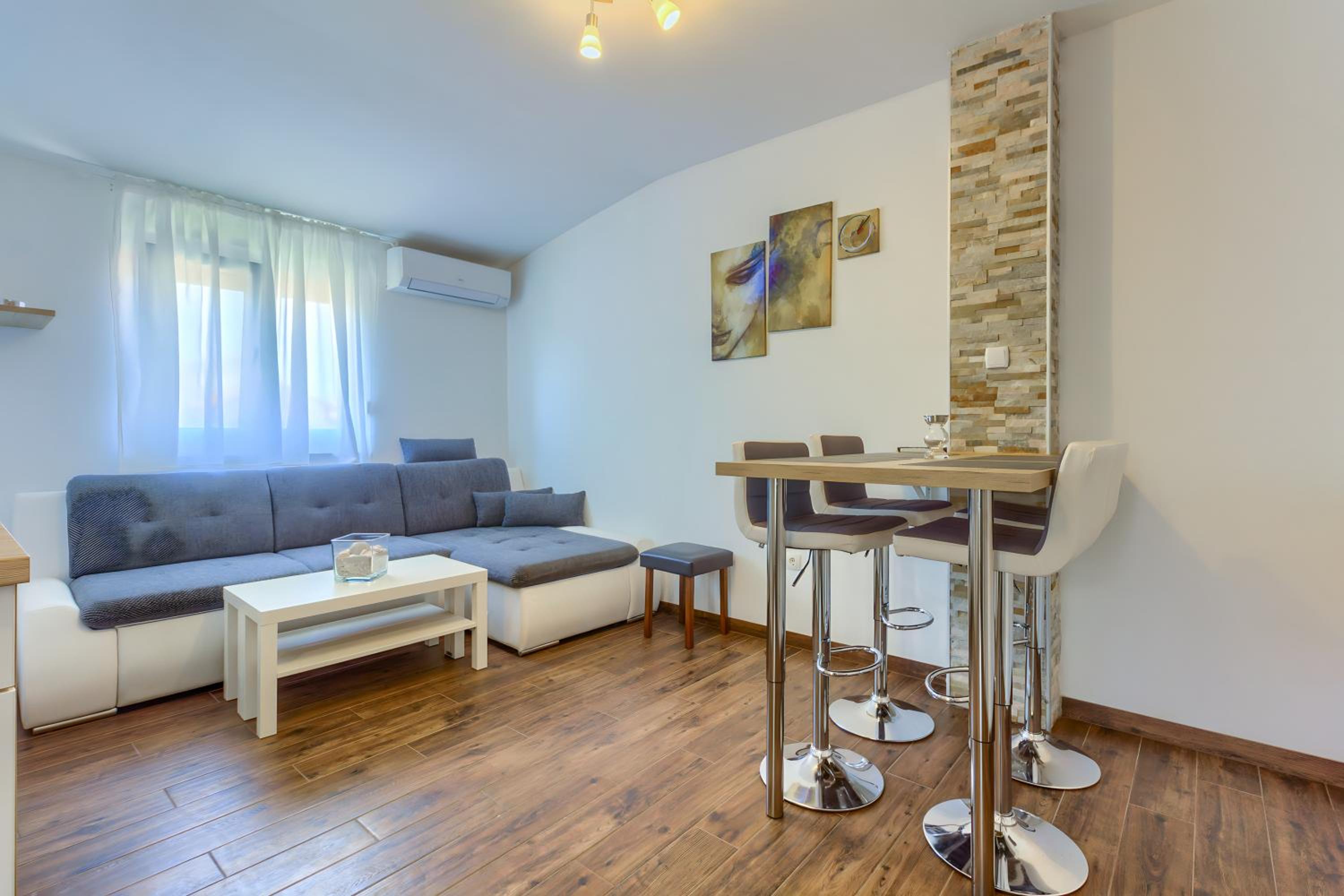 Apartment with Balcony