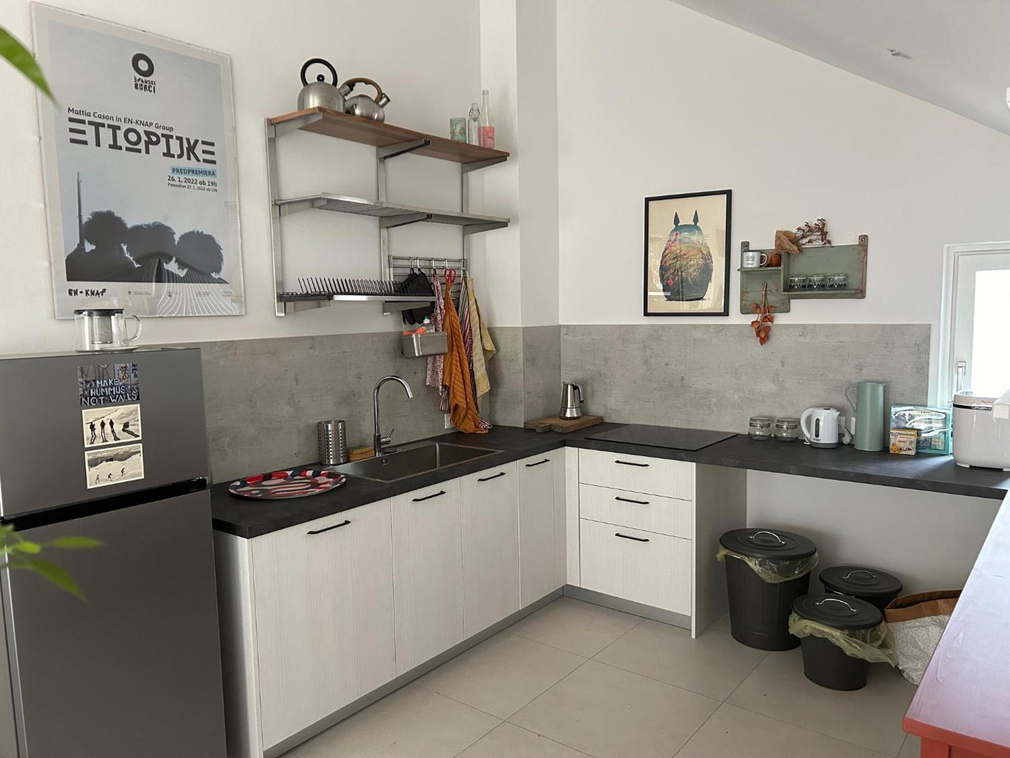 Double or Twin Room with Private External Bathroom photo 2