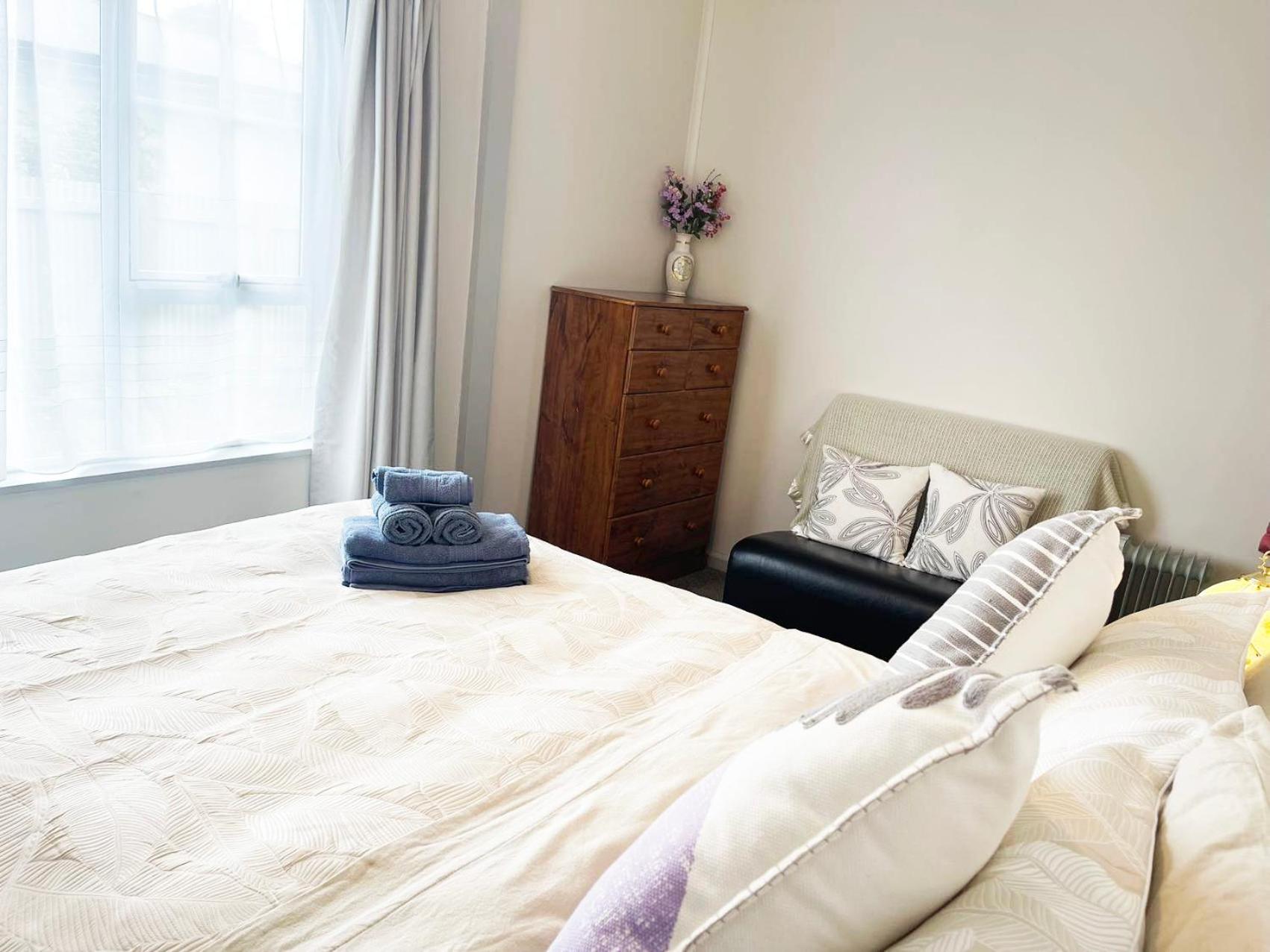 Small Double Room photo 1