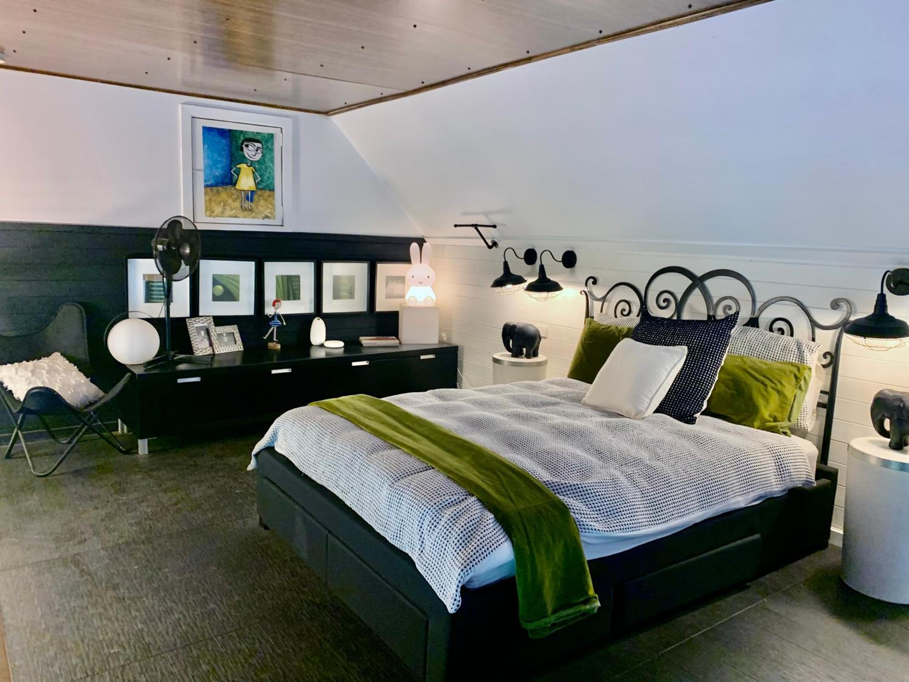 Three-Bedroom Villa photo 1