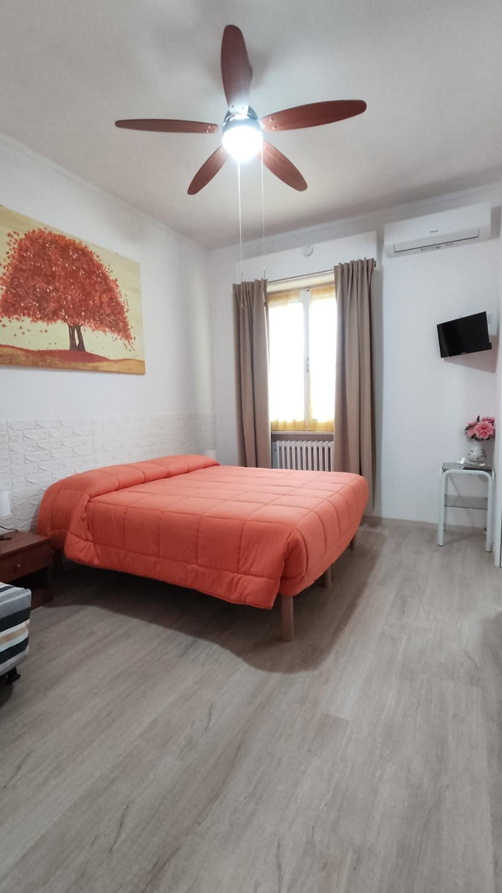 Double or Twin Room with Private Bathroom photo 1
