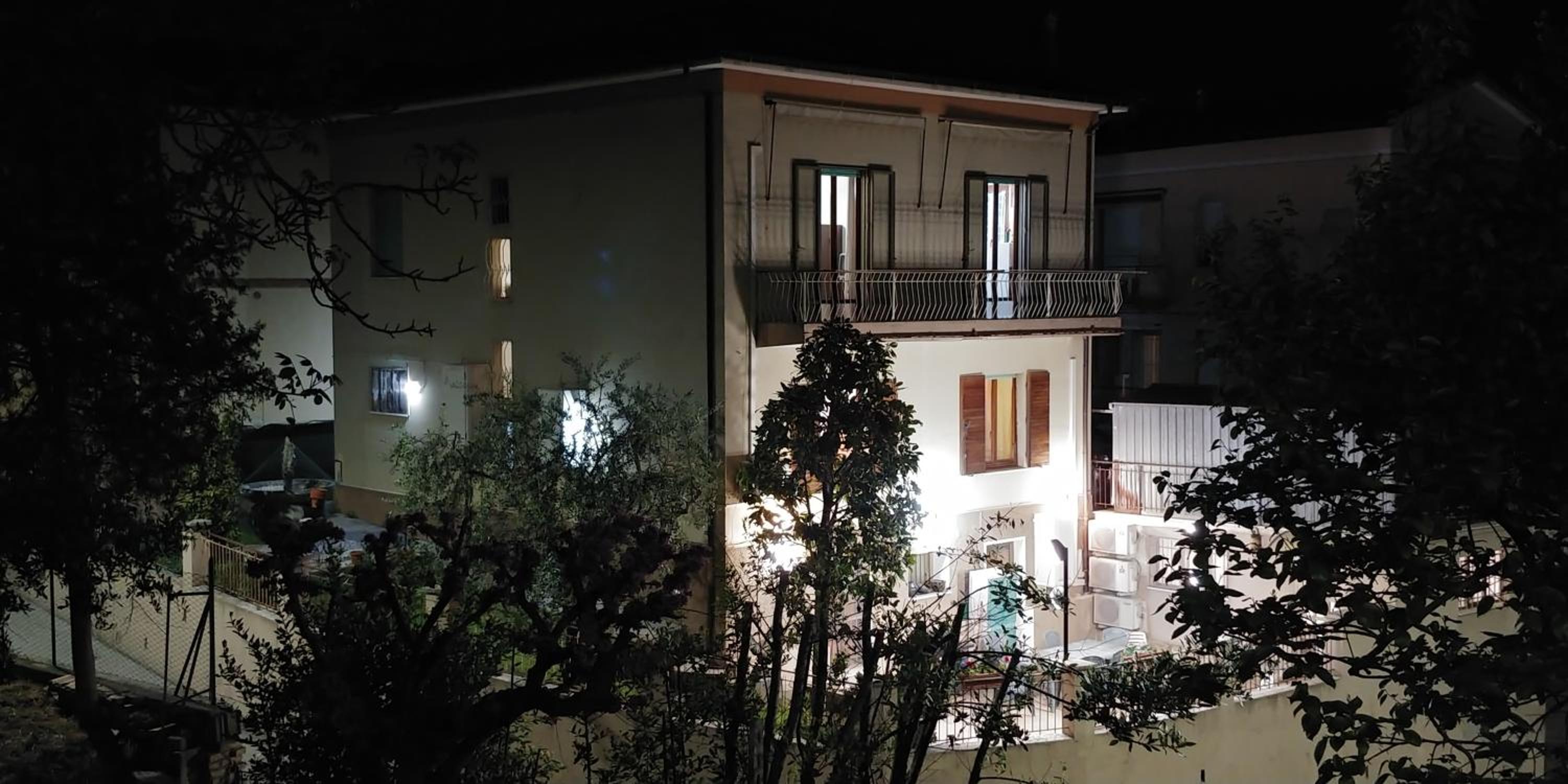 Double Room with Private External Bathroom photo 2