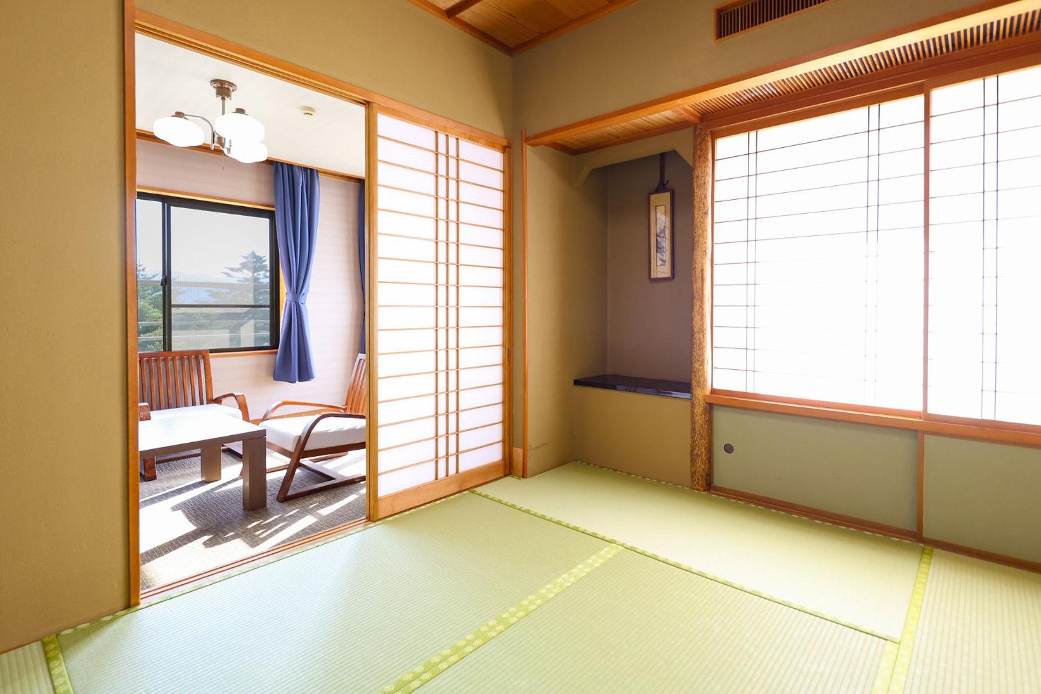 Standard Japanese-Style-Room with 10+4.5 Tatami mats - Indoor Bath - Non-Smoking - Photo 3