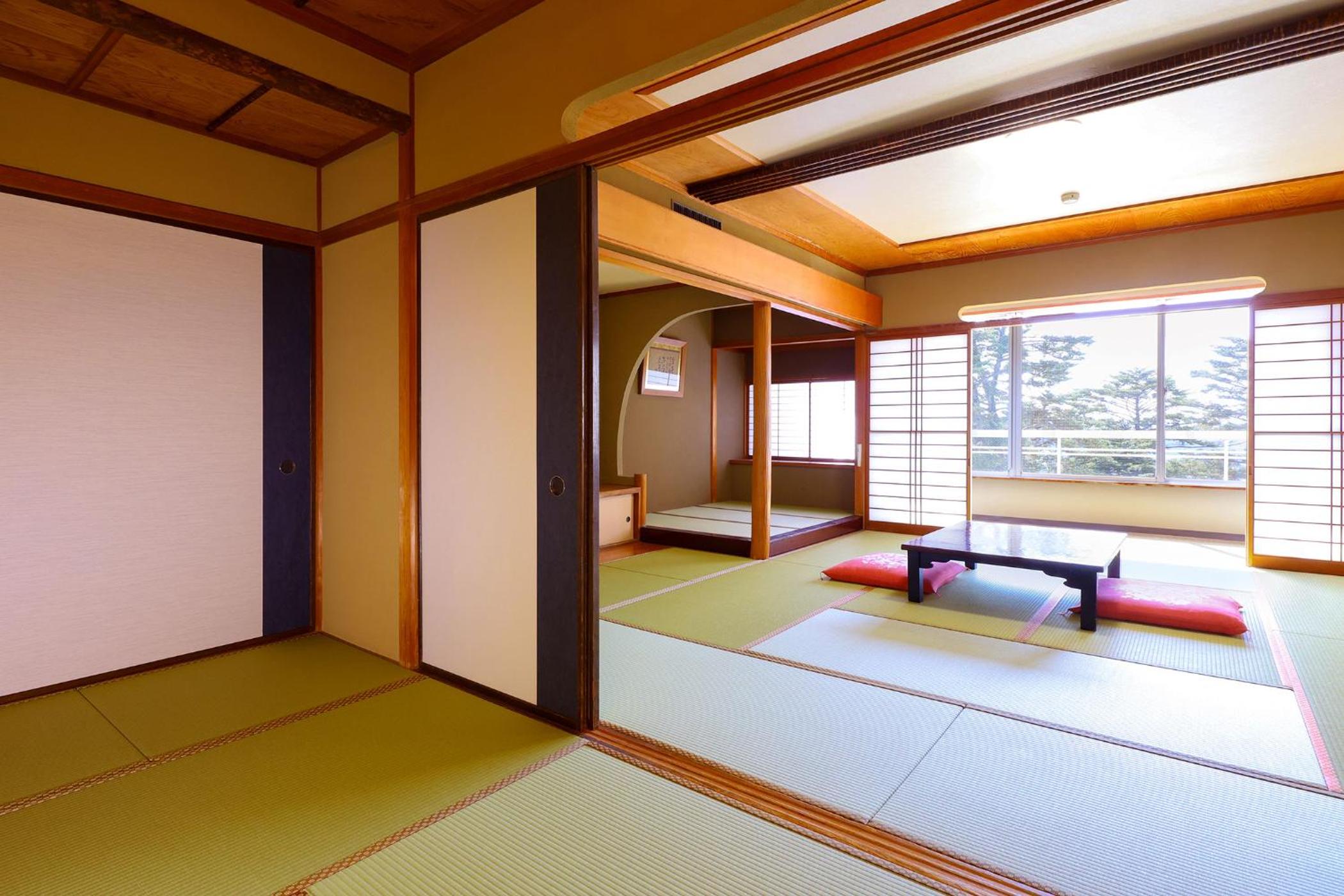 Standard Japanese-Style-Room with 12.5+6 Tatami mats - Shared Bathroom - Non-Smoking - Photo 7