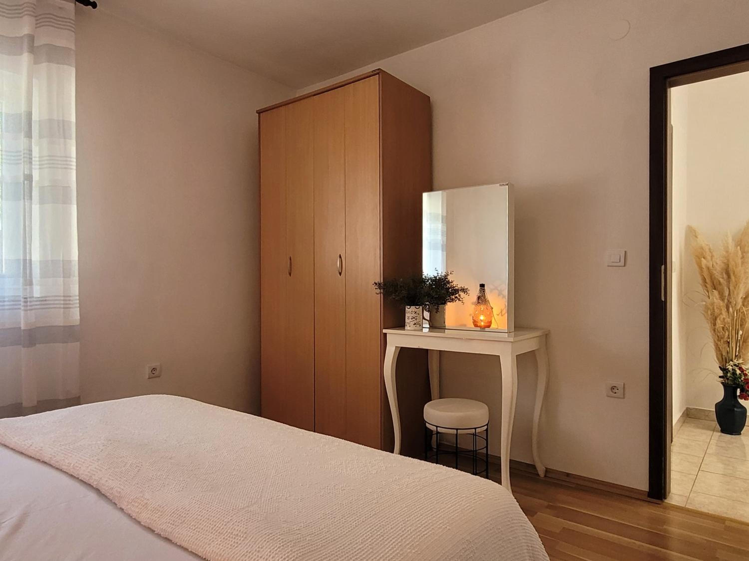 One-Bedroom Apartment Standard