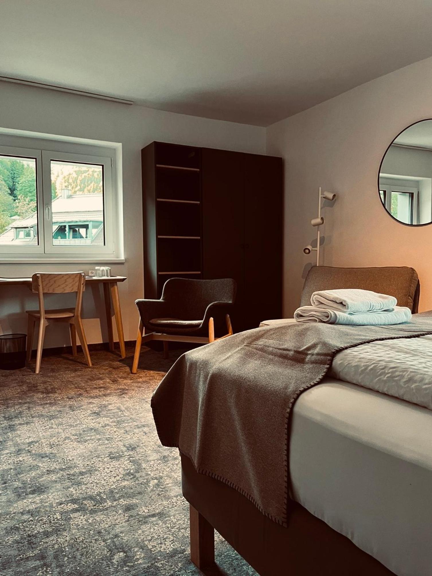 Double Room with Extra Bed photo 2