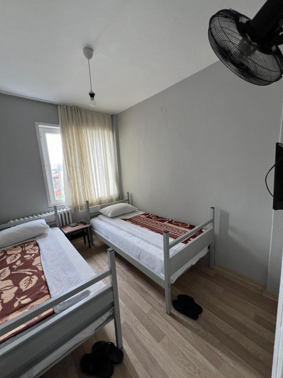 Twin Room with Shared Bathroom