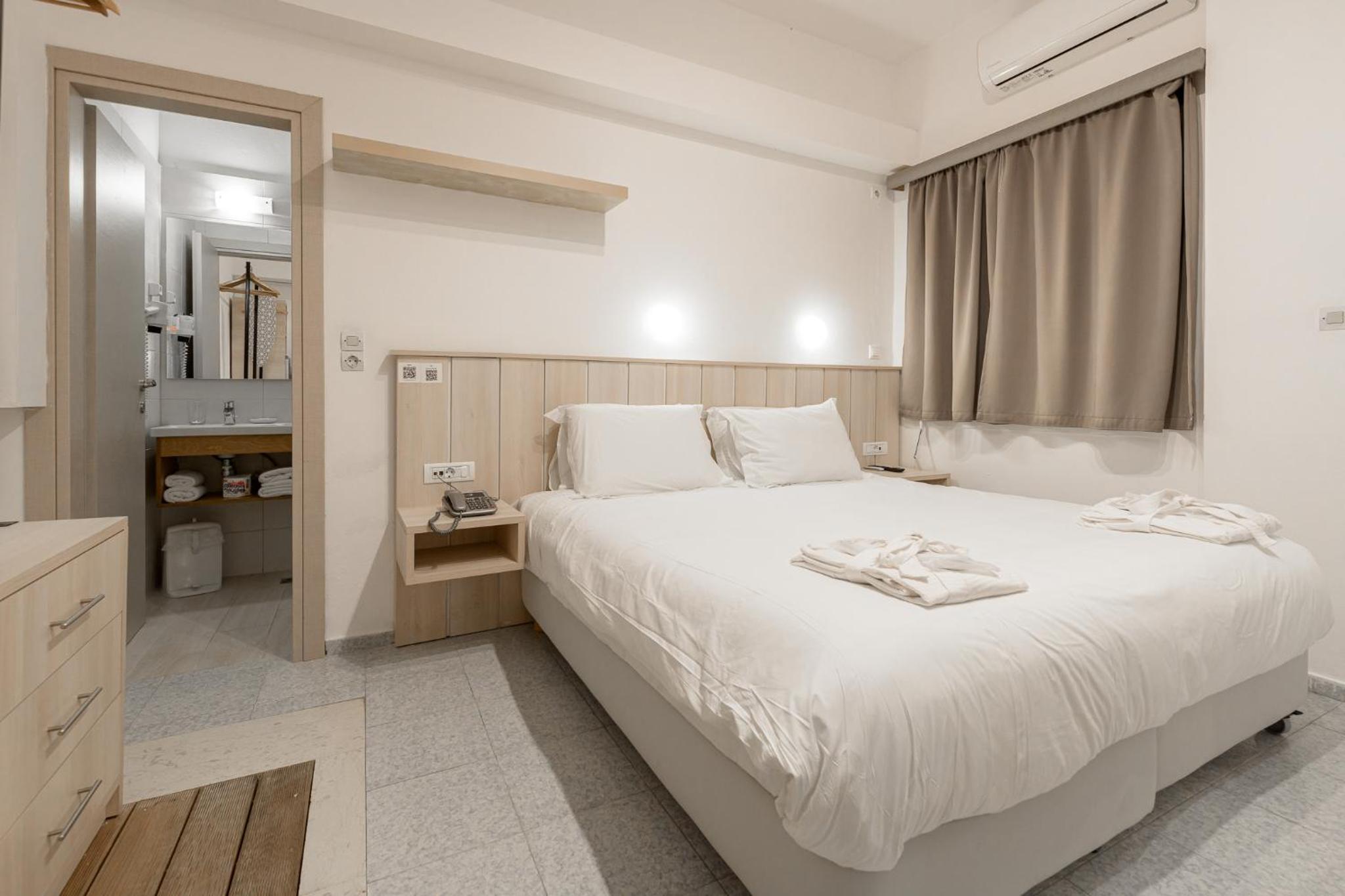 Double or Twin Room photo 2