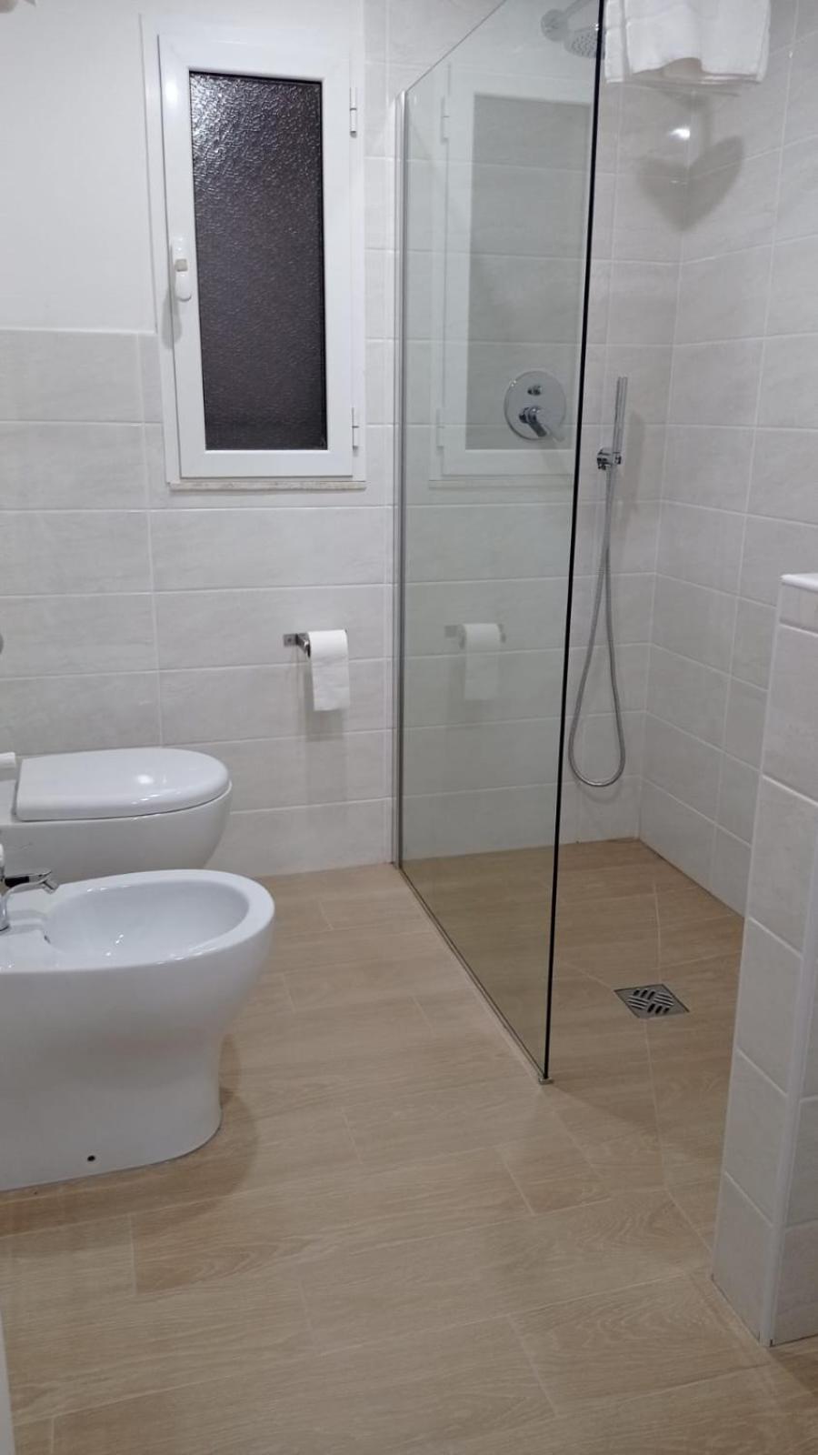Double Room with Terrace - Photo 5