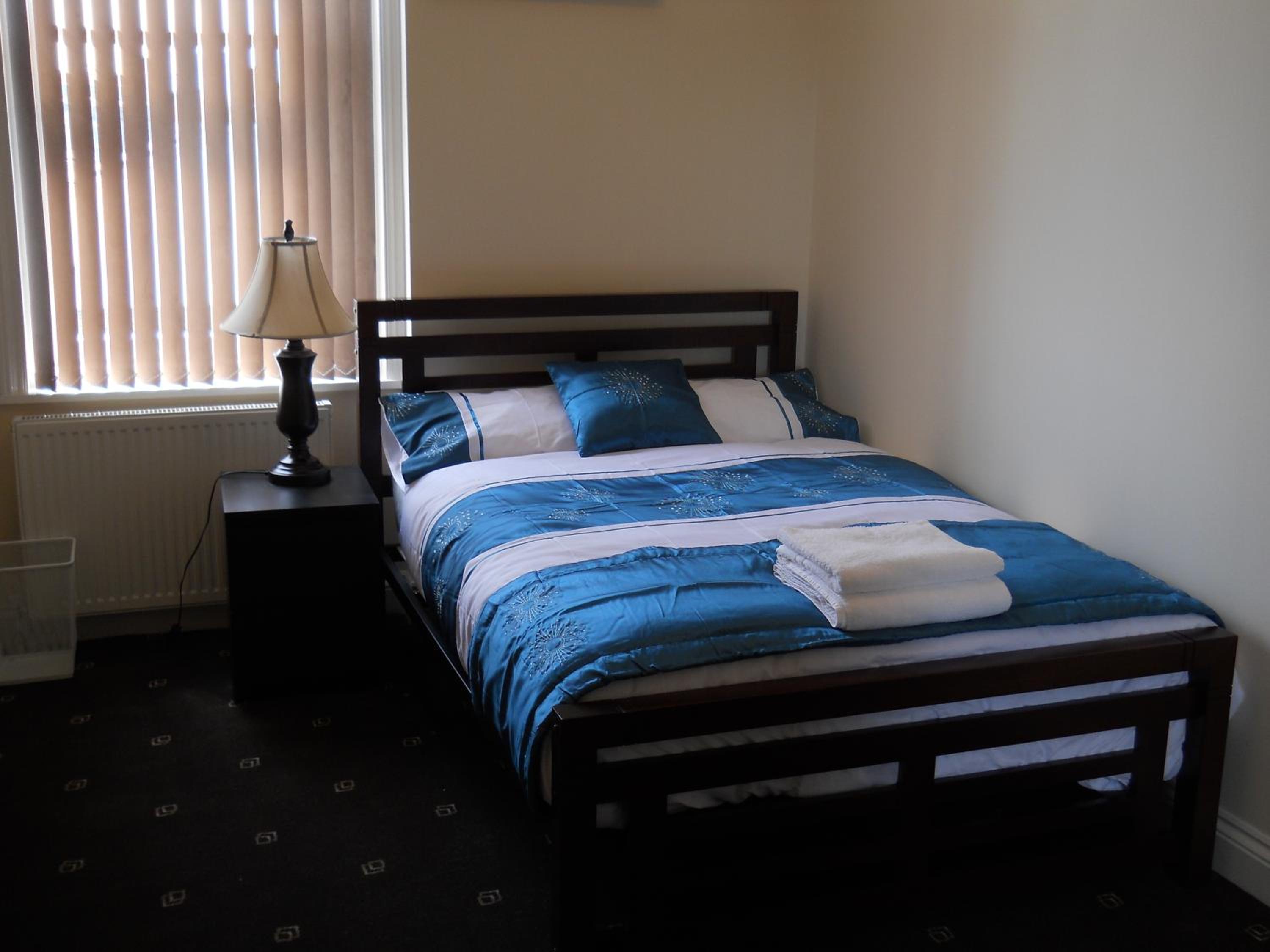 Double Room with Private Bathroom photo 3