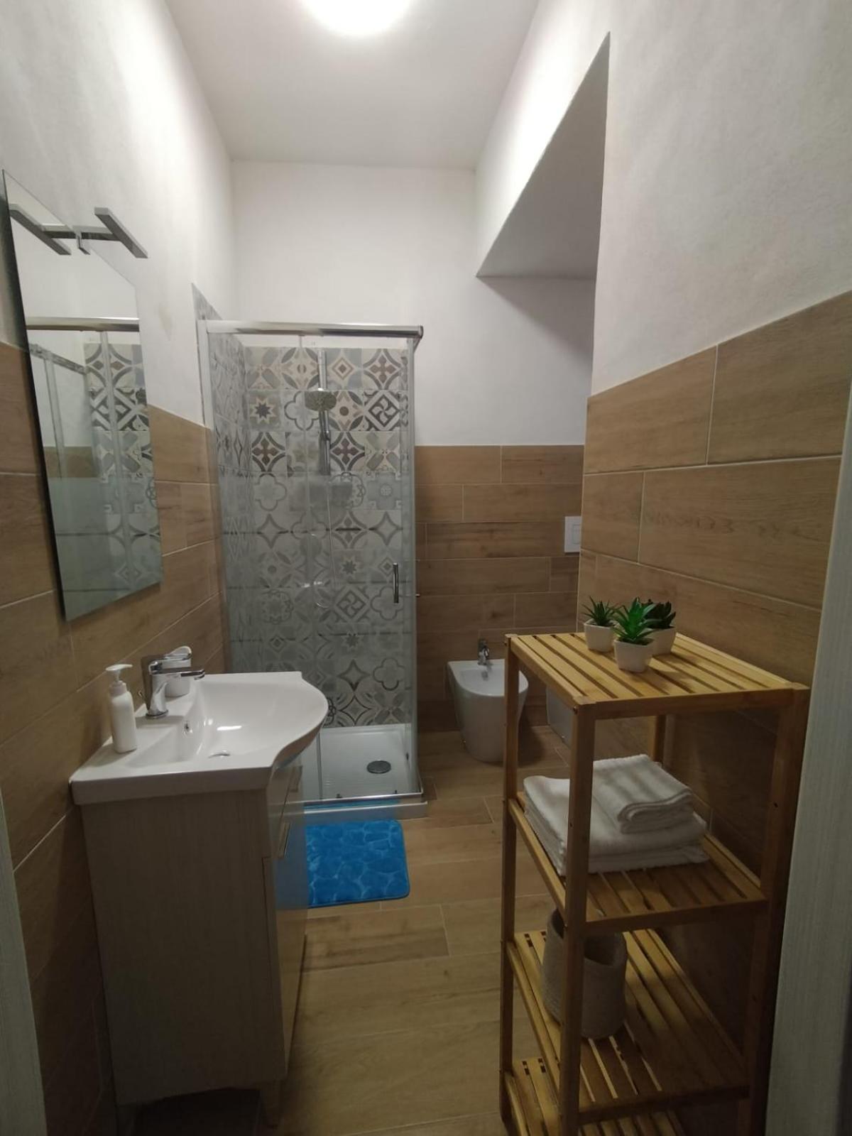 Two-Bedroom House photo 3