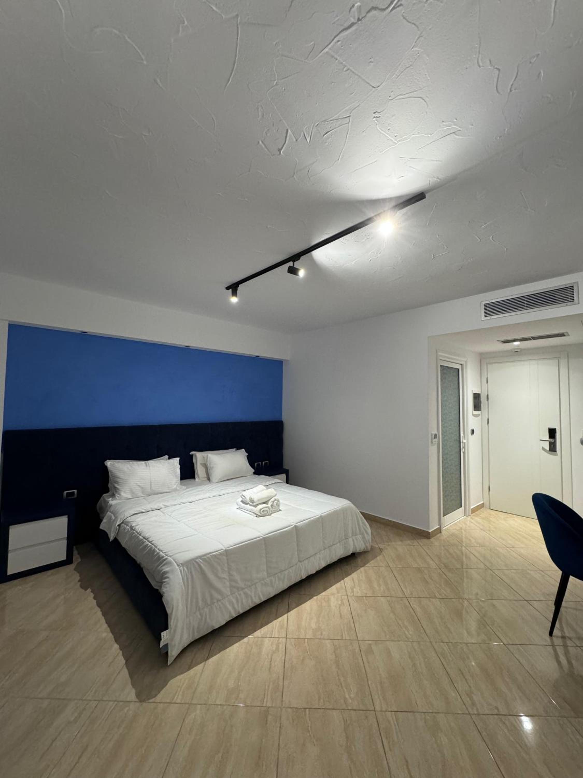 Double room with sofa bed only for children